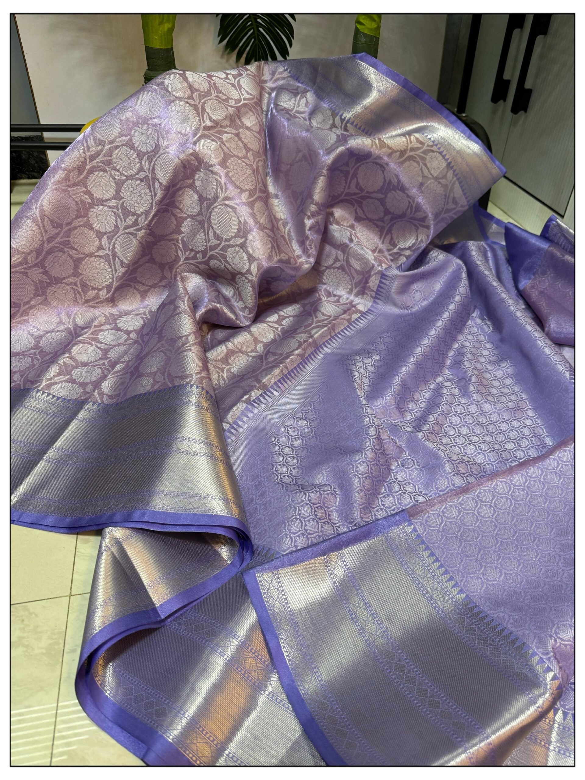 kanjivaram soft tissue silk saree