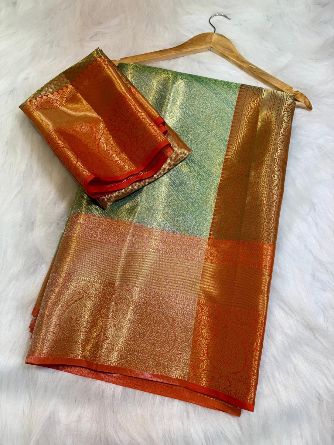 kanchipuram tissue silk saree