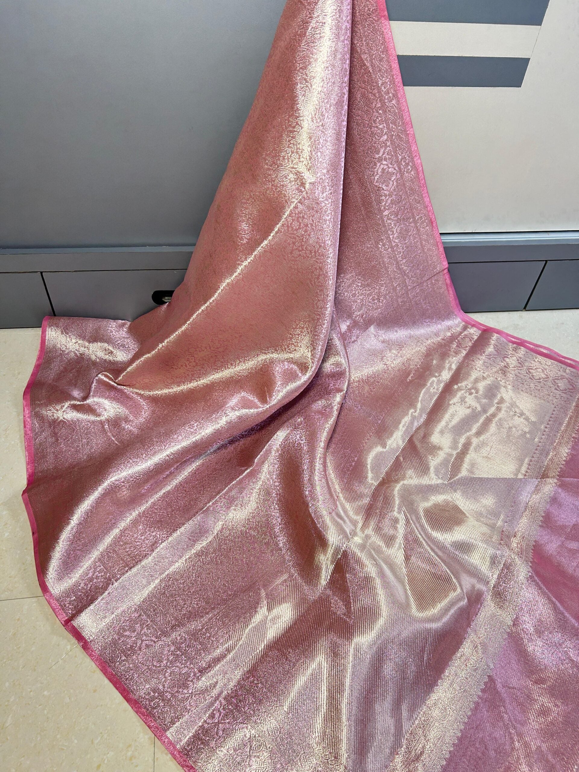 Banarasi Kanjivaram Tissue Soft Silk Saree 
Premium Quality