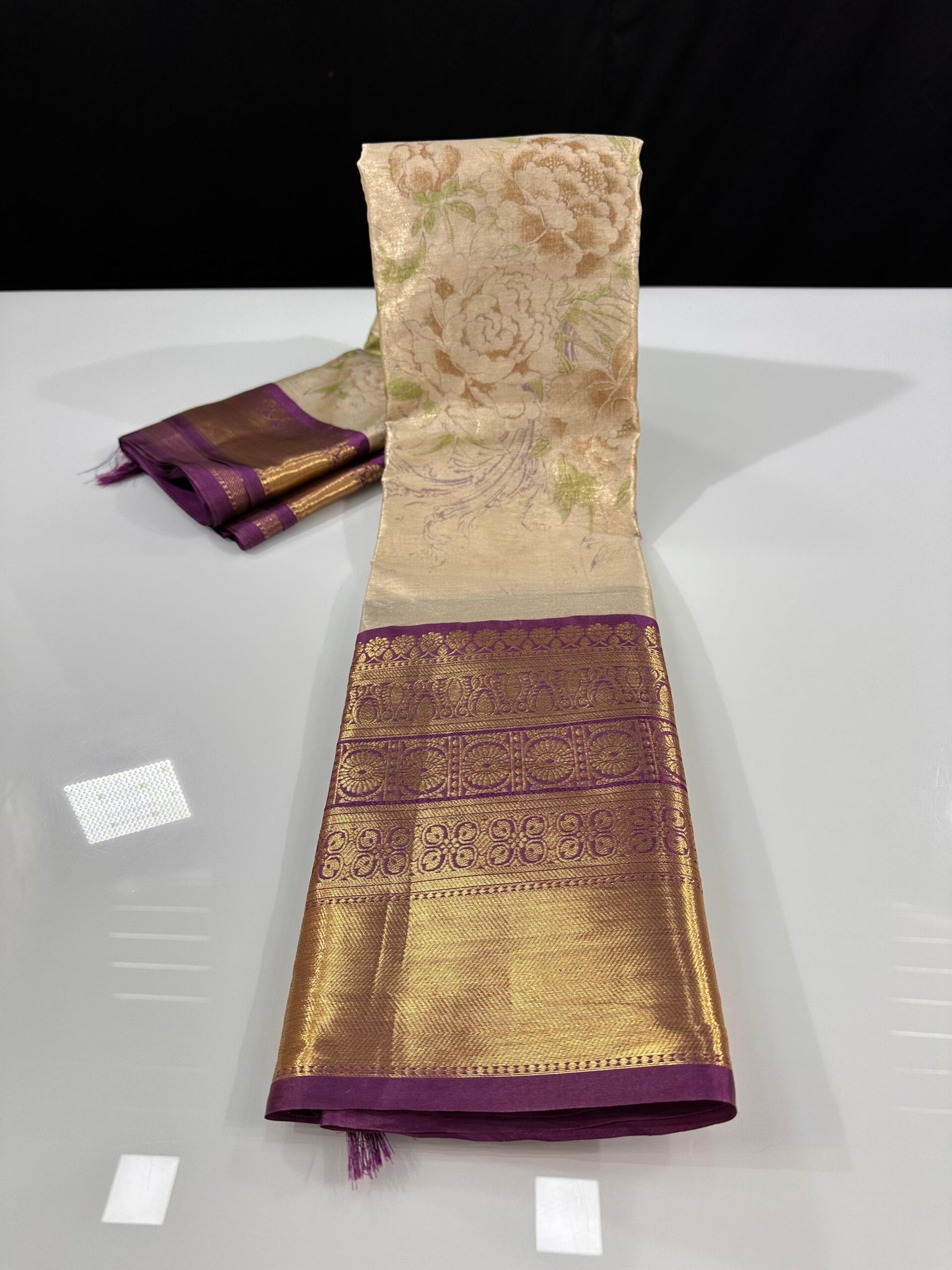 Premium Soft Banarasi Tissue Silkuct