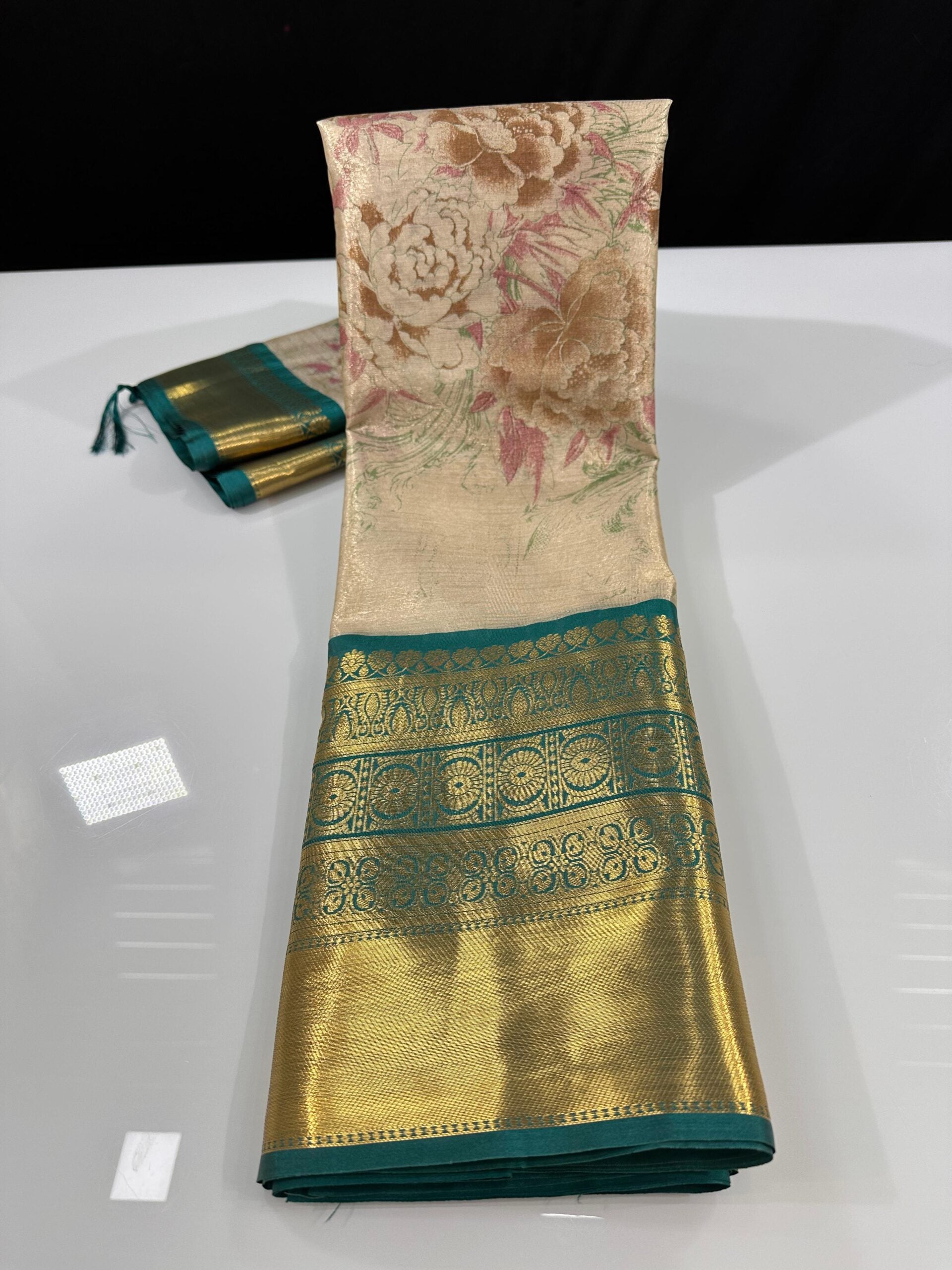 Premium Soft Banarasi Tissue Silkuct