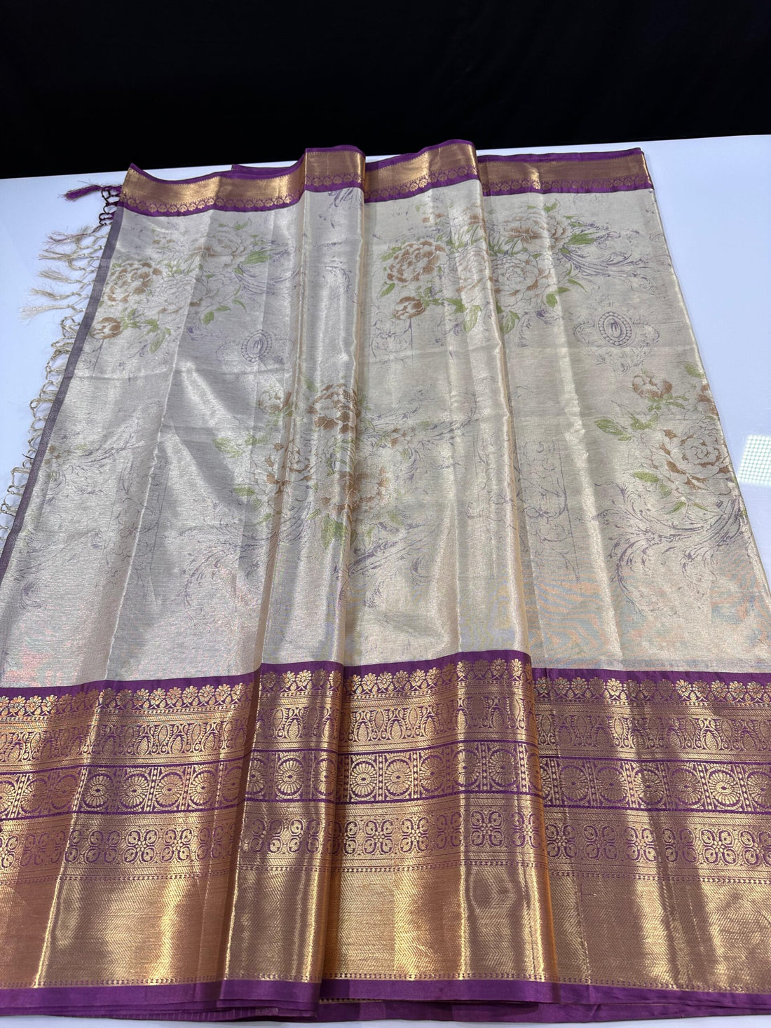 Premium Soft Banarasi Tissue Silkuct