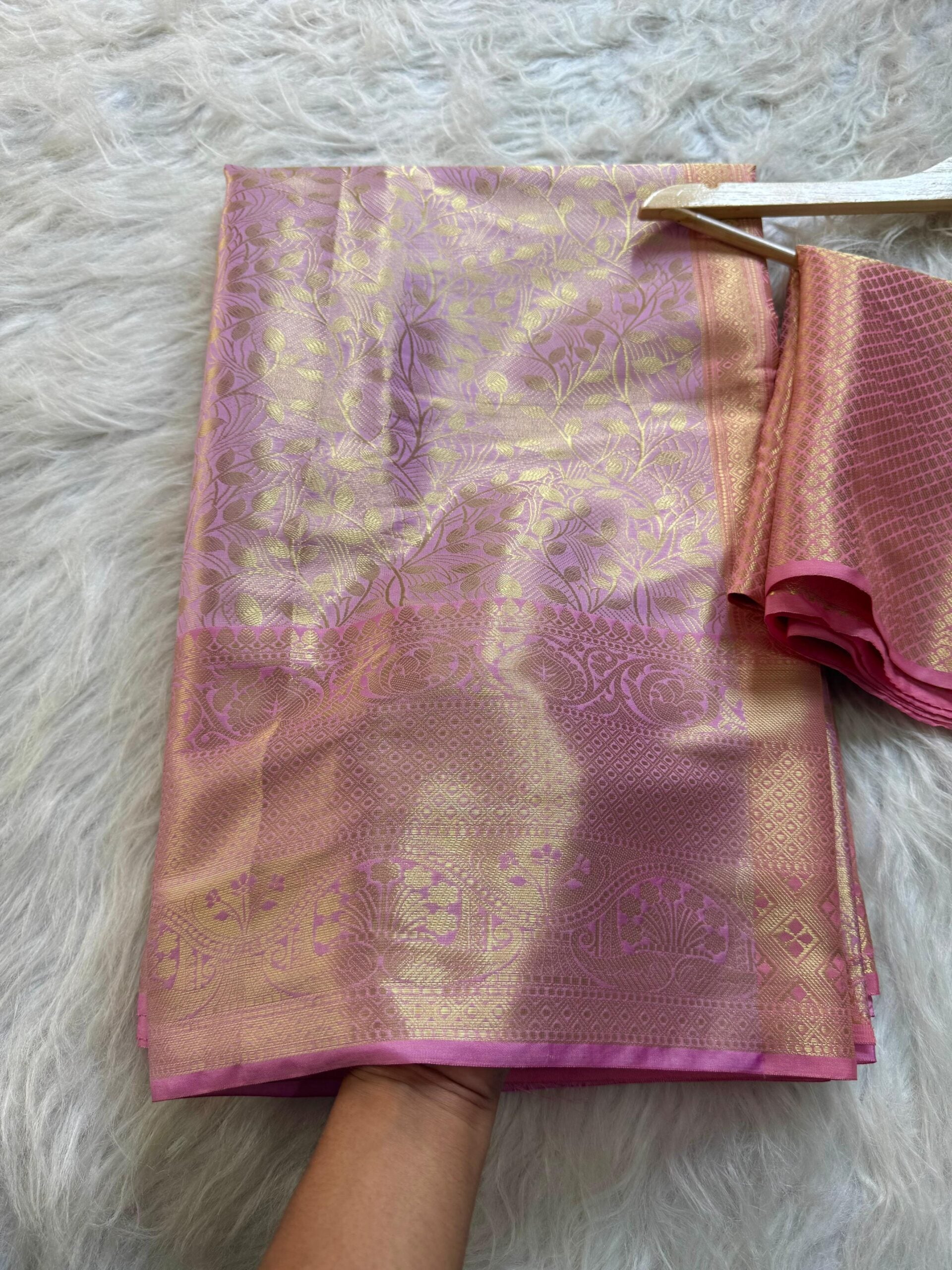Soft Banarasi Tissue Silk Saree