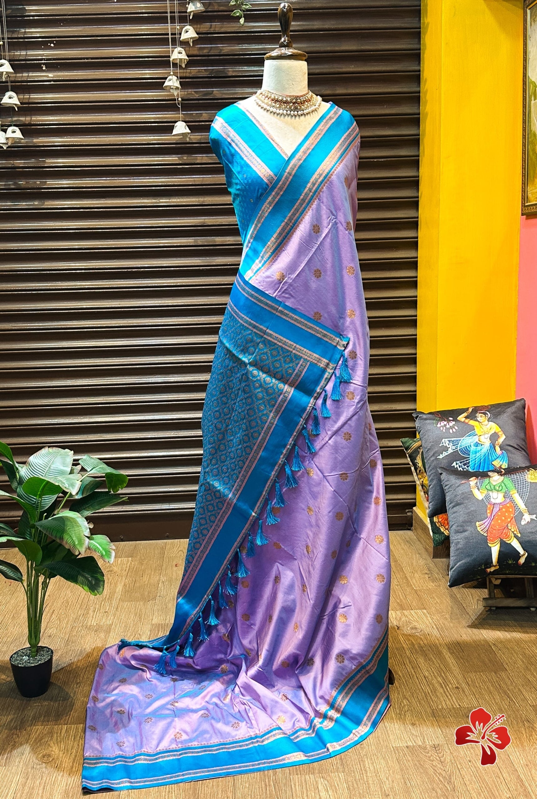 Premium Gadwal Sarees