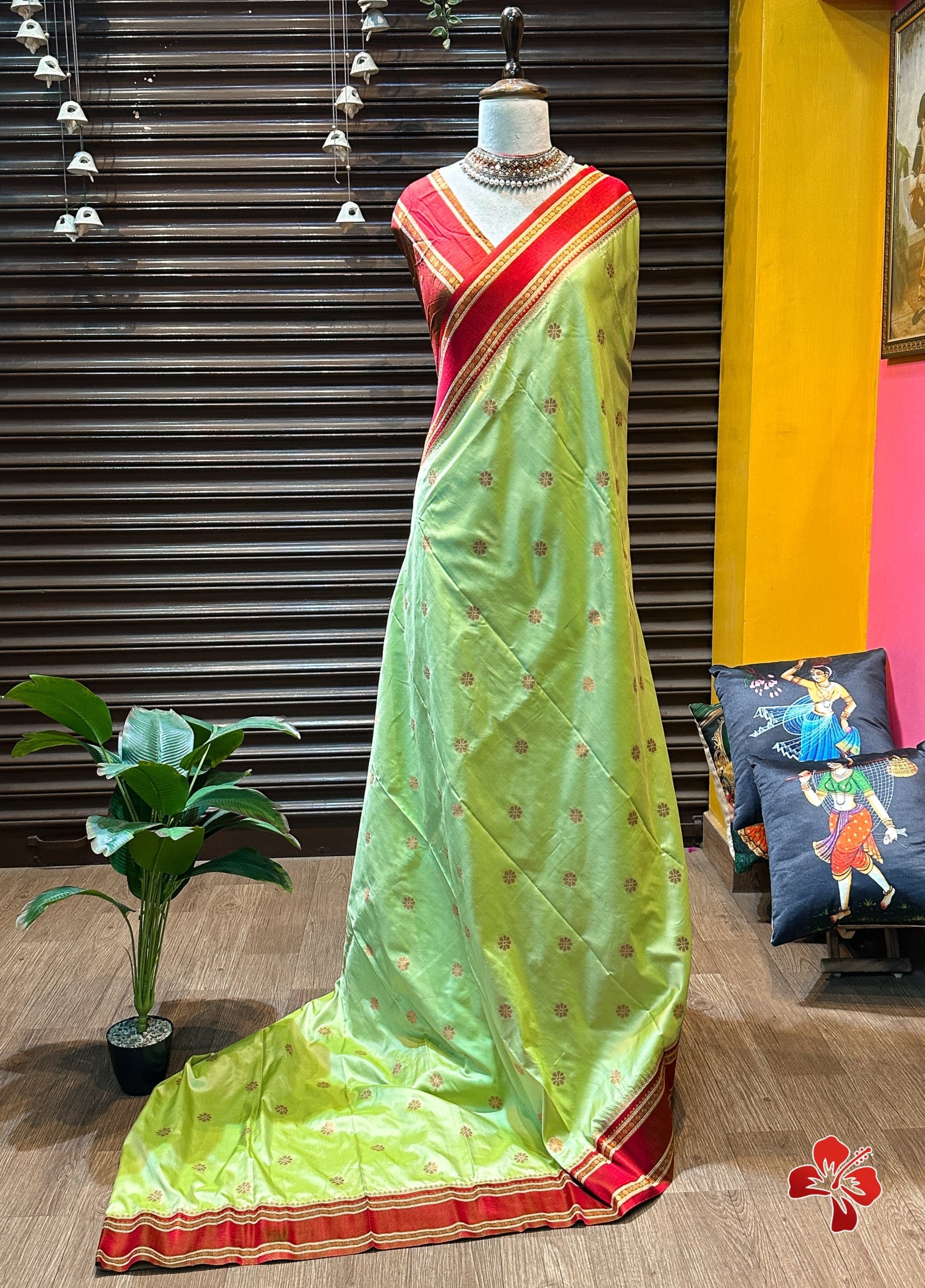 Premium Gadwal Sarees