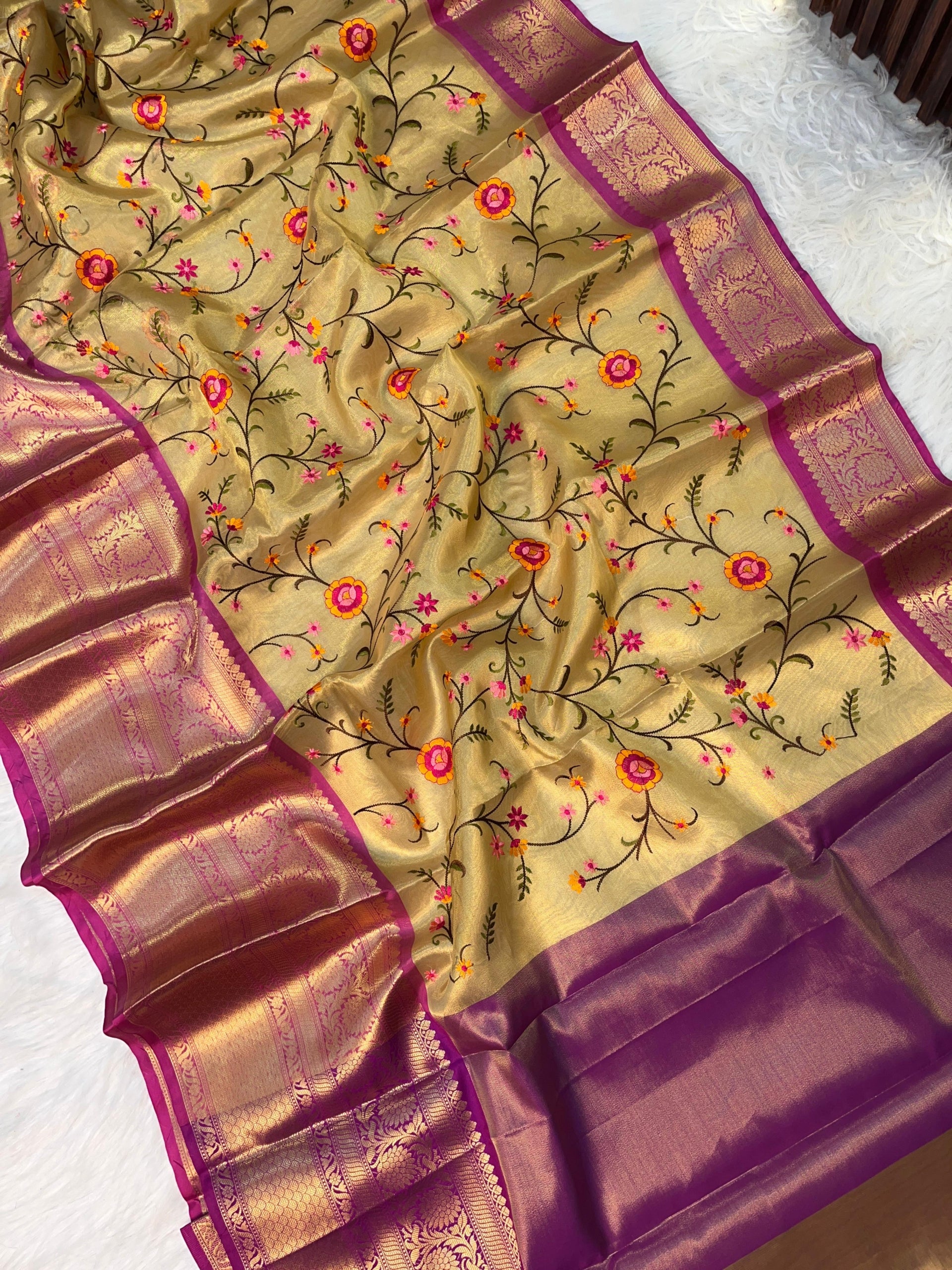 Premium Banarasi Tissue