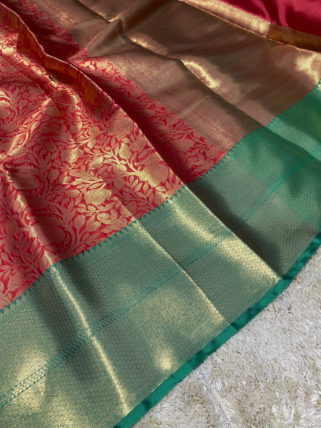 Exclusive Banarasi Soft Tissue Silk Saree