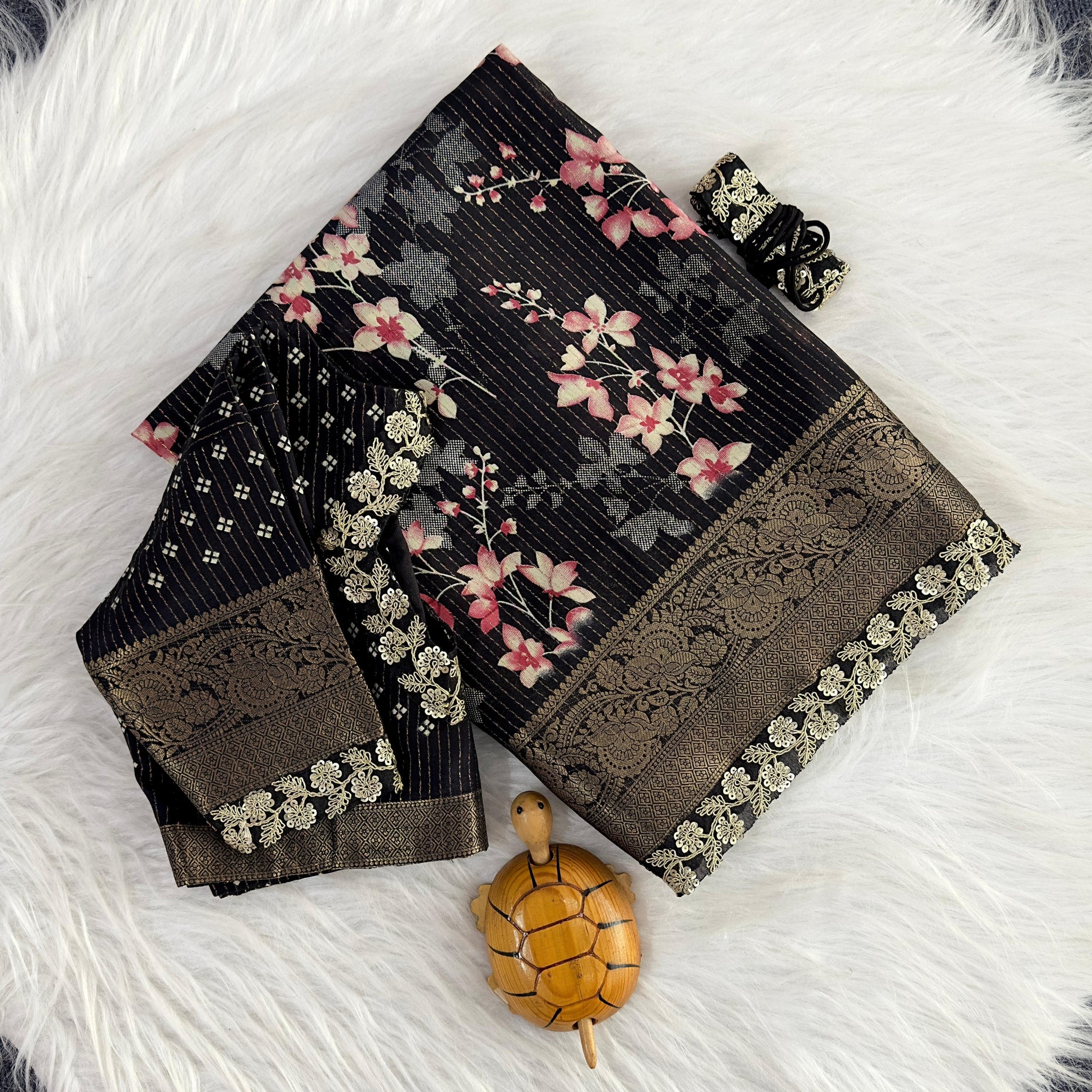 NEW DESIGNER SAREE Two Blouse Options