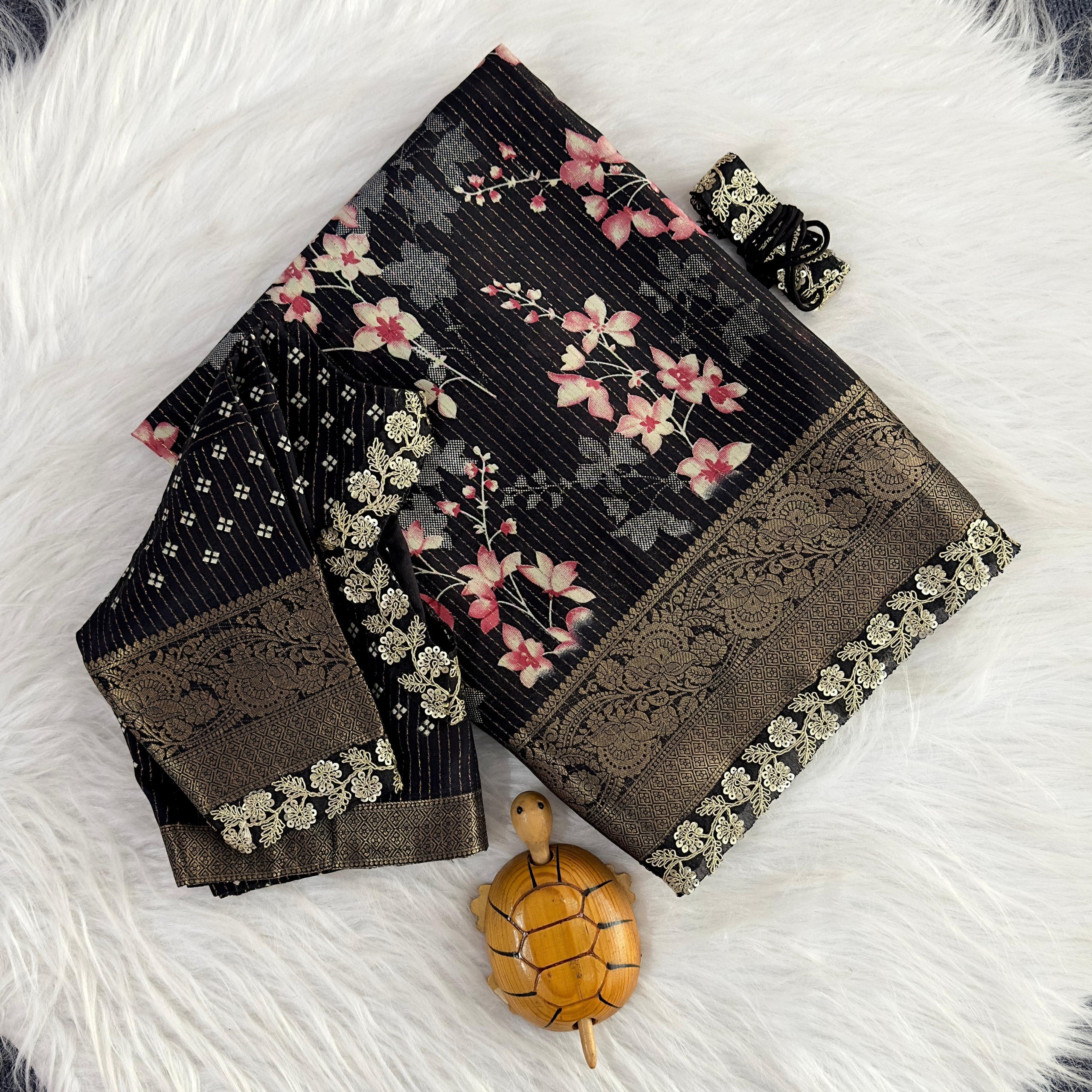 NEW DESIGNER SAREE Two Blouse Options