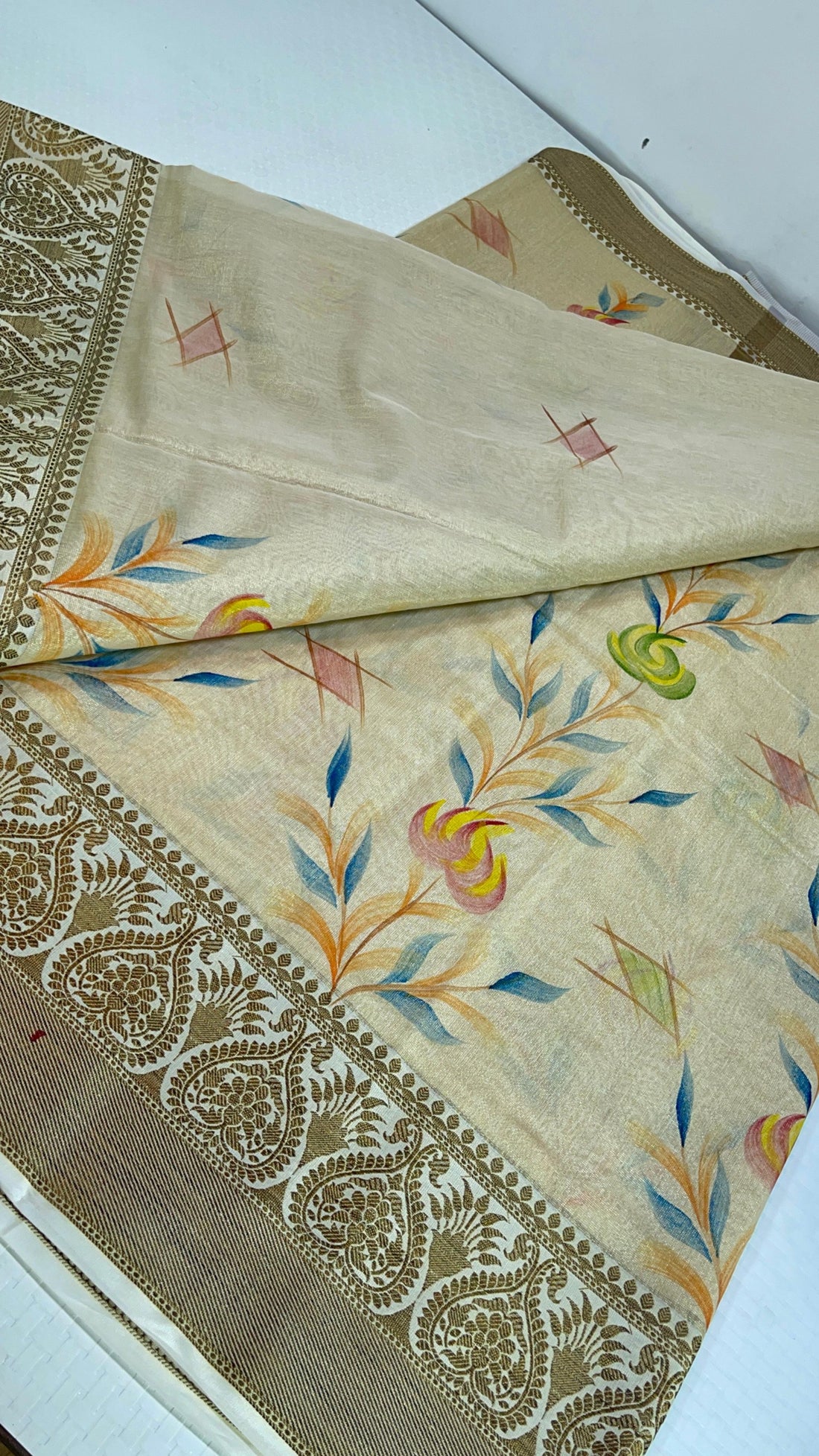 Zari cotton weave with Rich banswara border