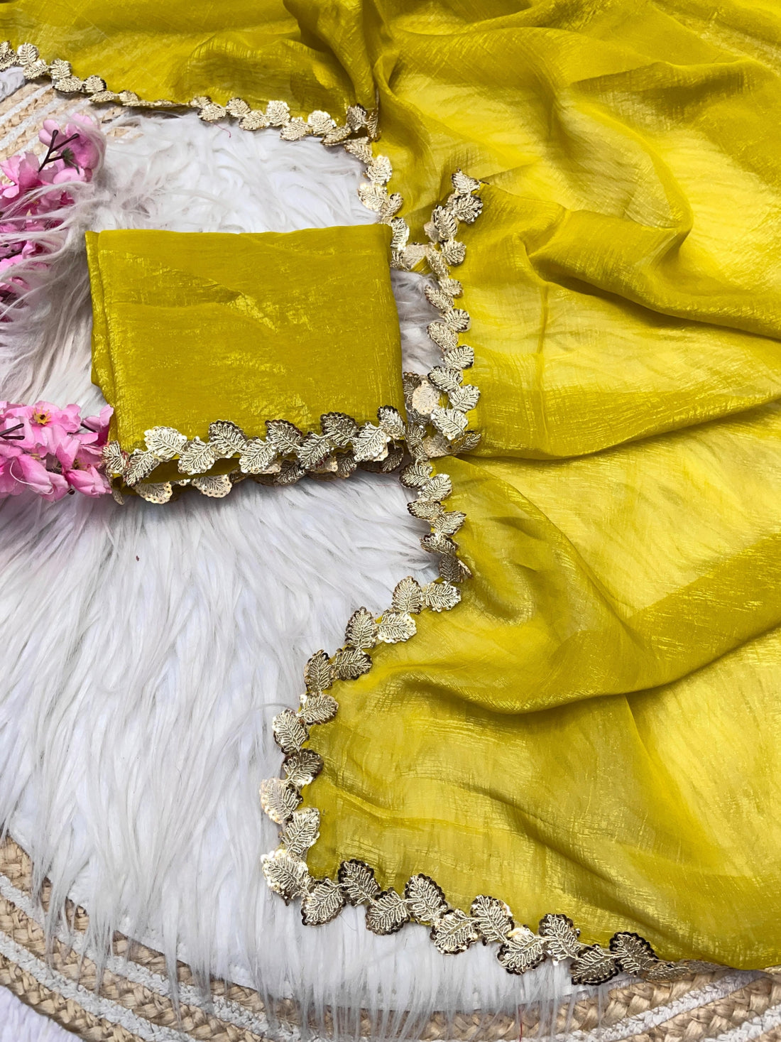Trendy Crunchy Silk Saree