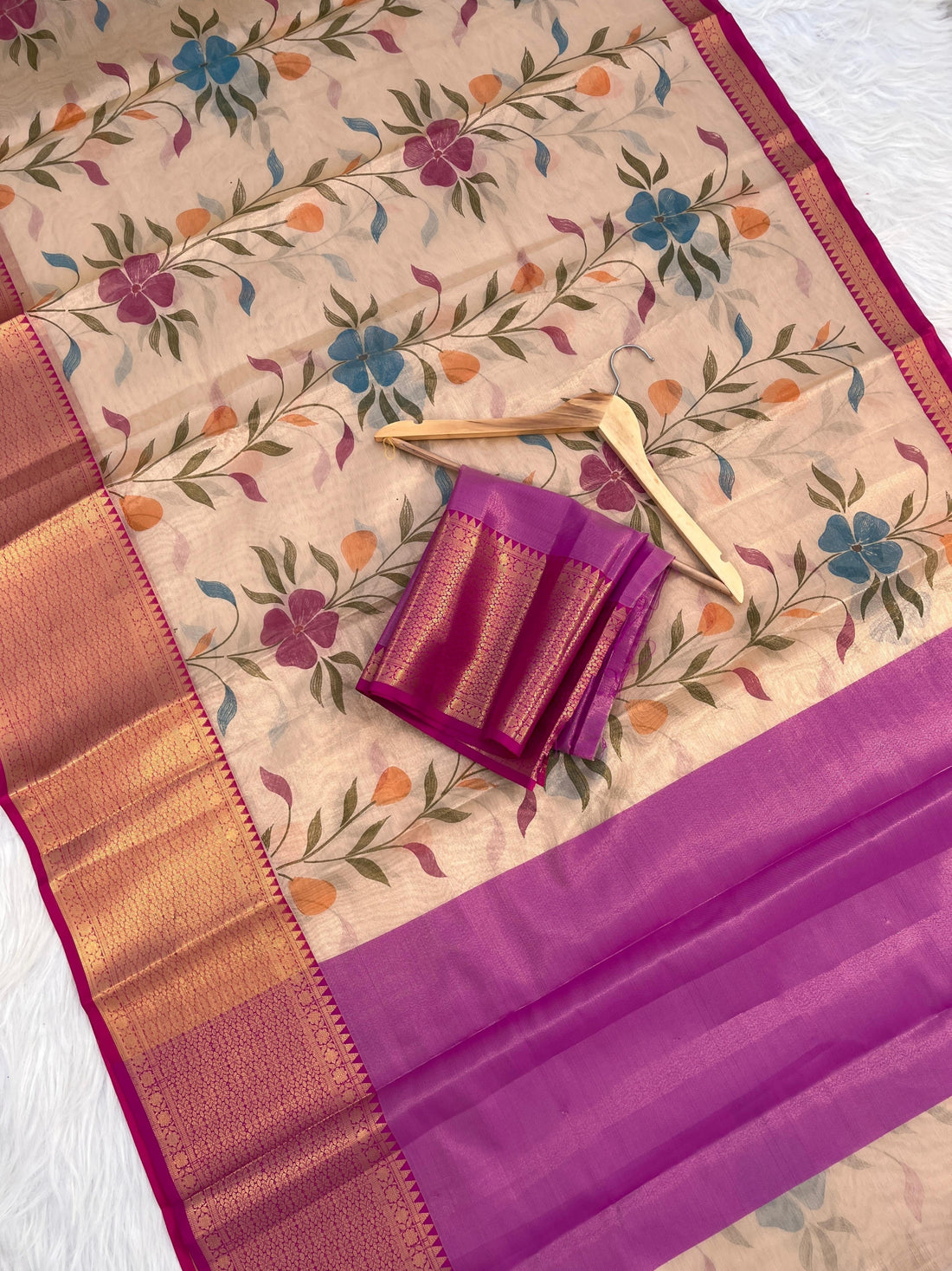 Banarasi Tissue Hand Brush Painted Print Saree