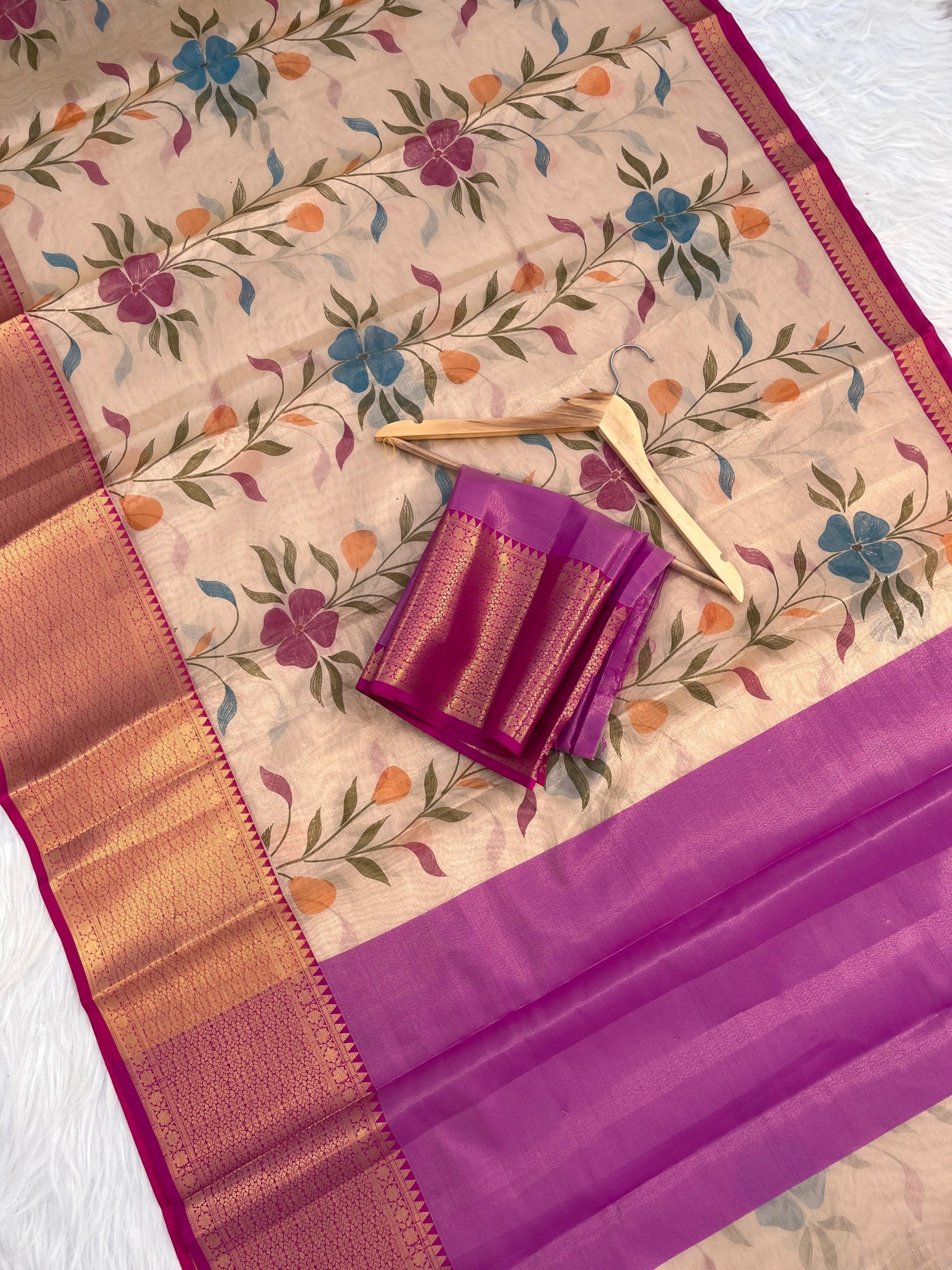 Banarasi Tissue Hand Brush Painted Print Saree