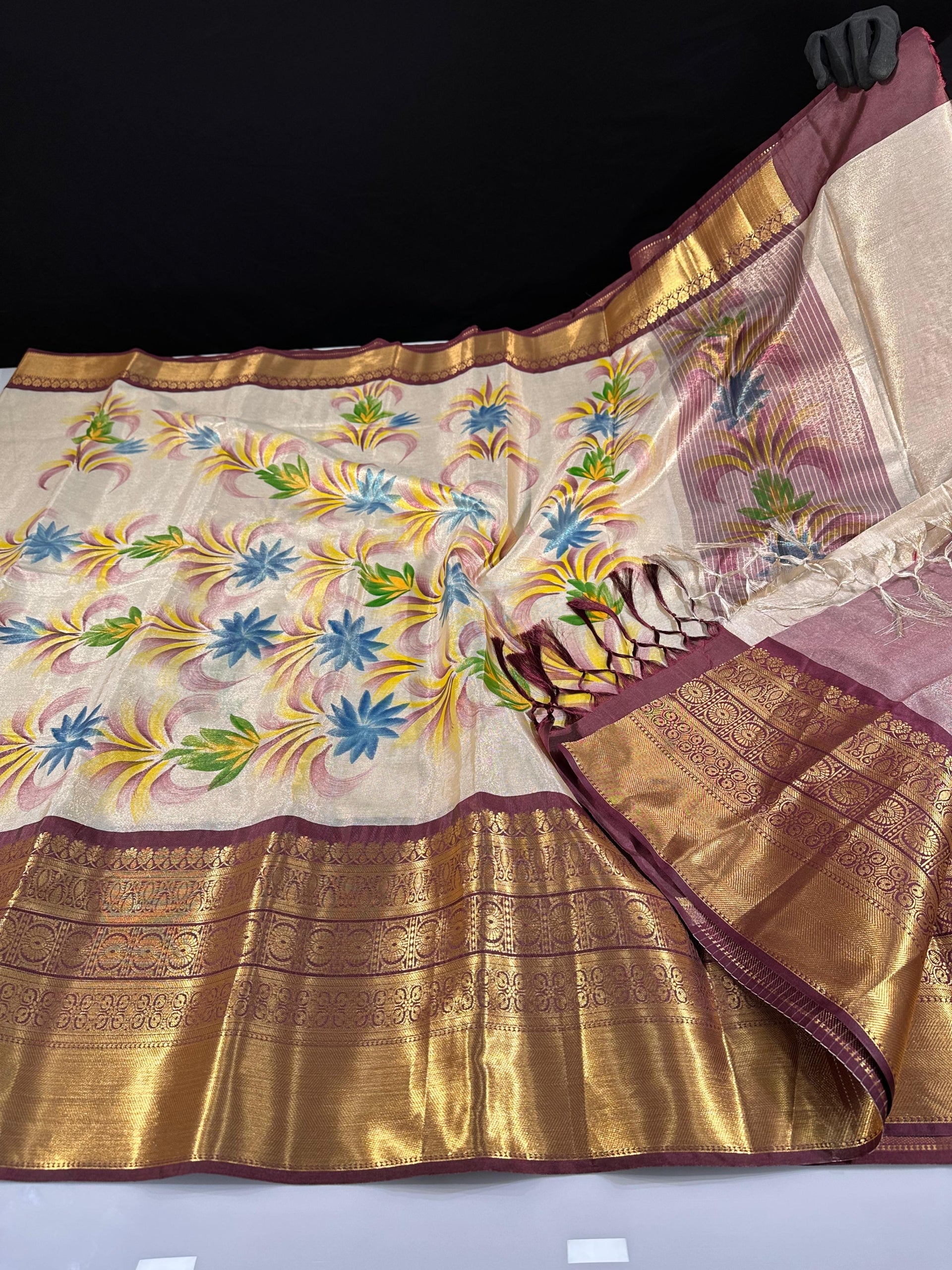 Premium Banarasi Soft Tissue Silk Saree
Specially Designed Light Weight