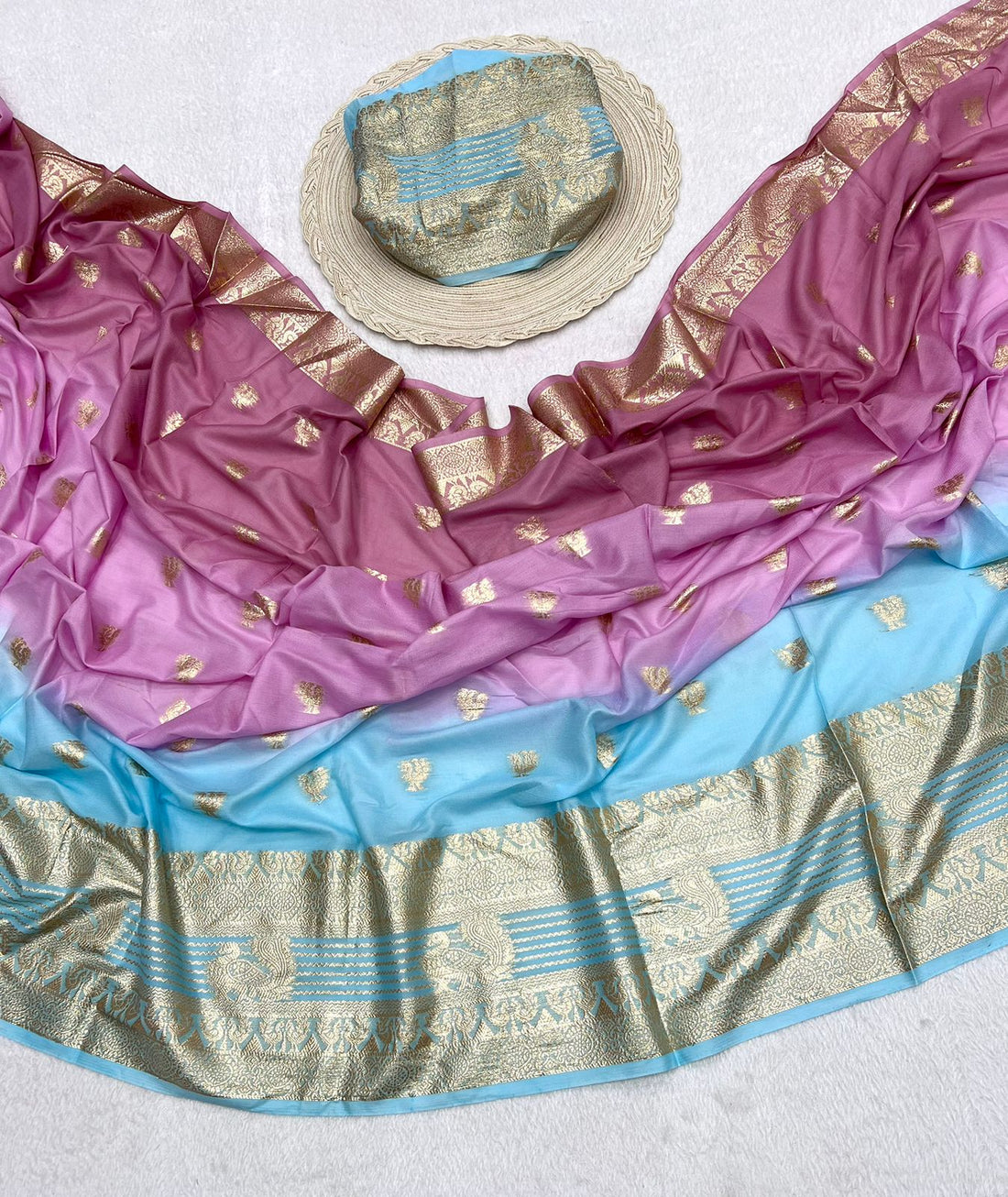 Pure Viscose Georgette Sarees With Fancy Blouse