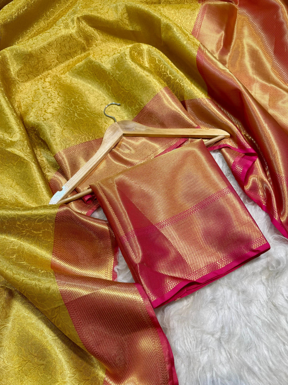 Banarasi Soft Tissue Silk Saree
