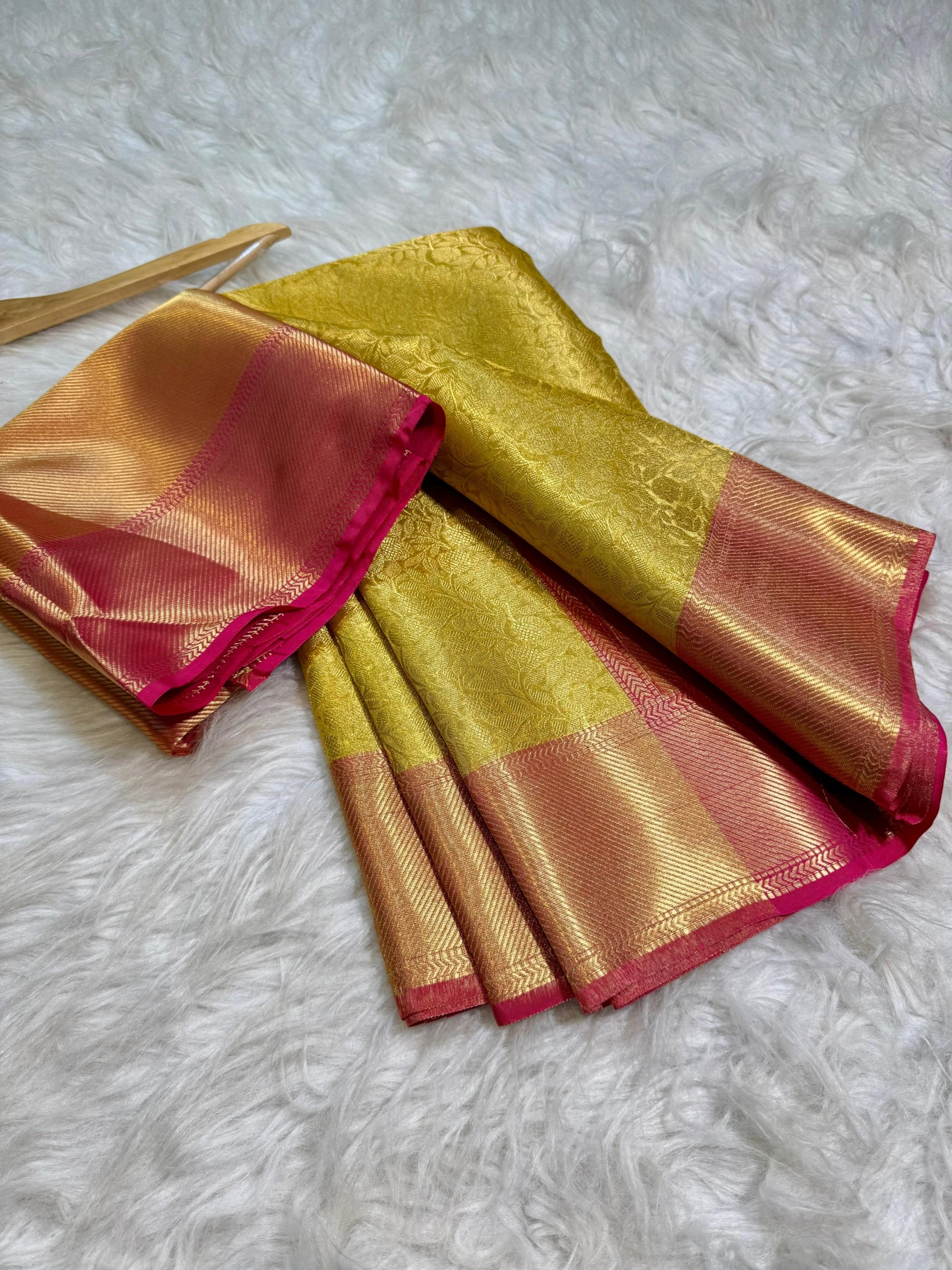 Banarasi Soft Tissue Silk Saree