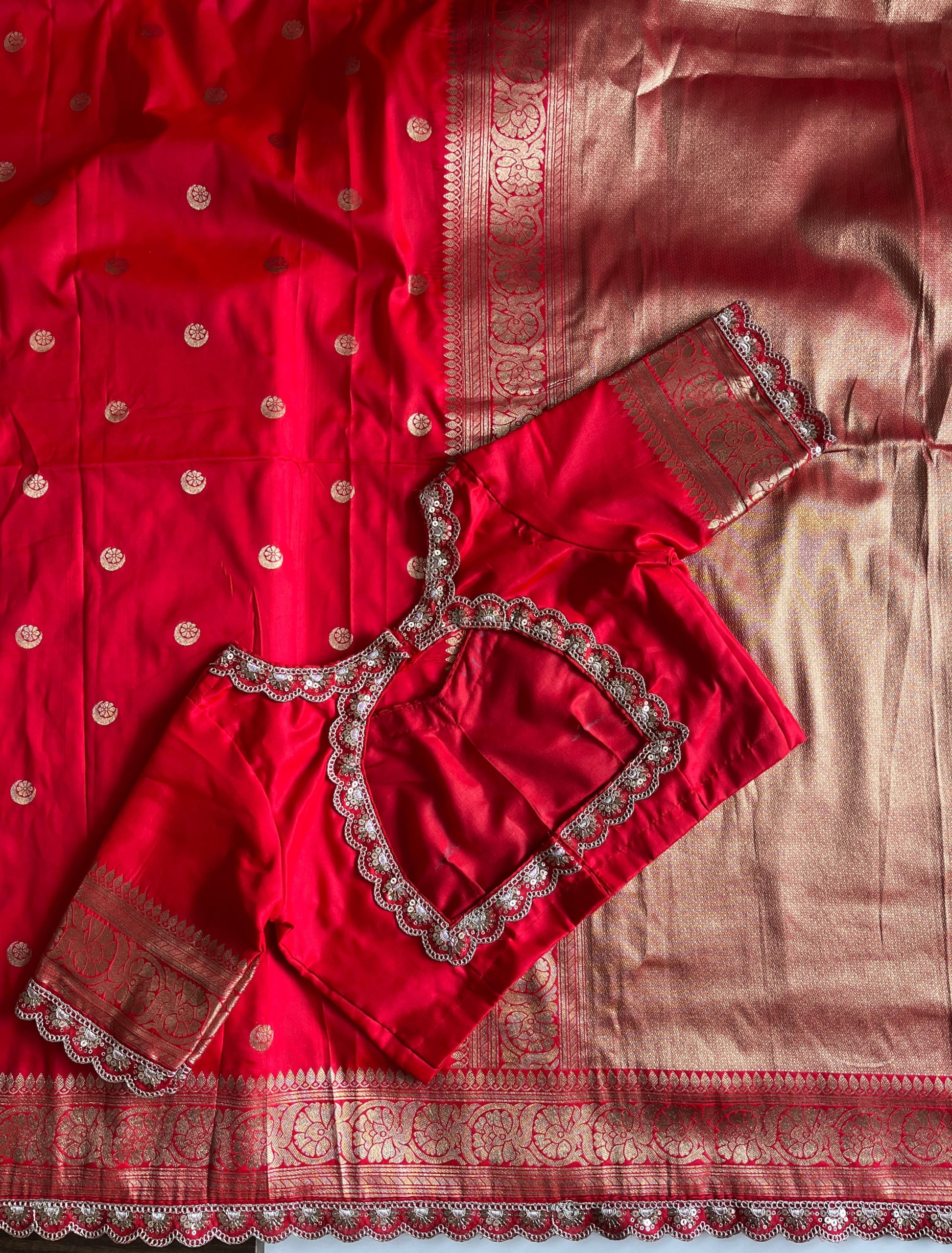 Premium Banarasi Pattu Saree with Readymade Blouse