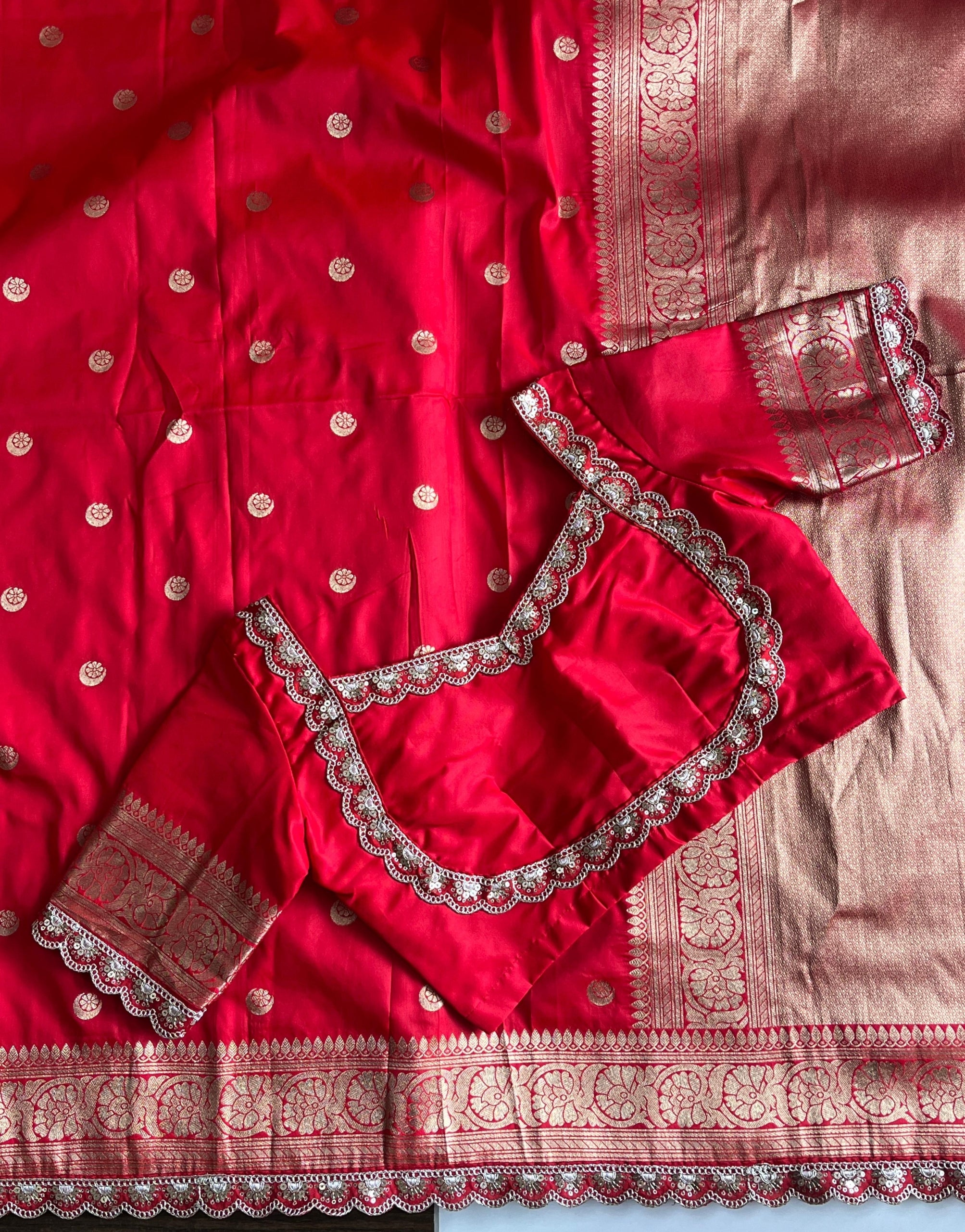 Premium Banarasi Pattu Saree with Readymade Blouse