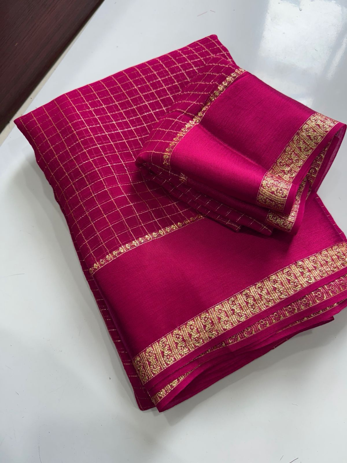 Soft Viscose Georgette Sarees with Running Blouse