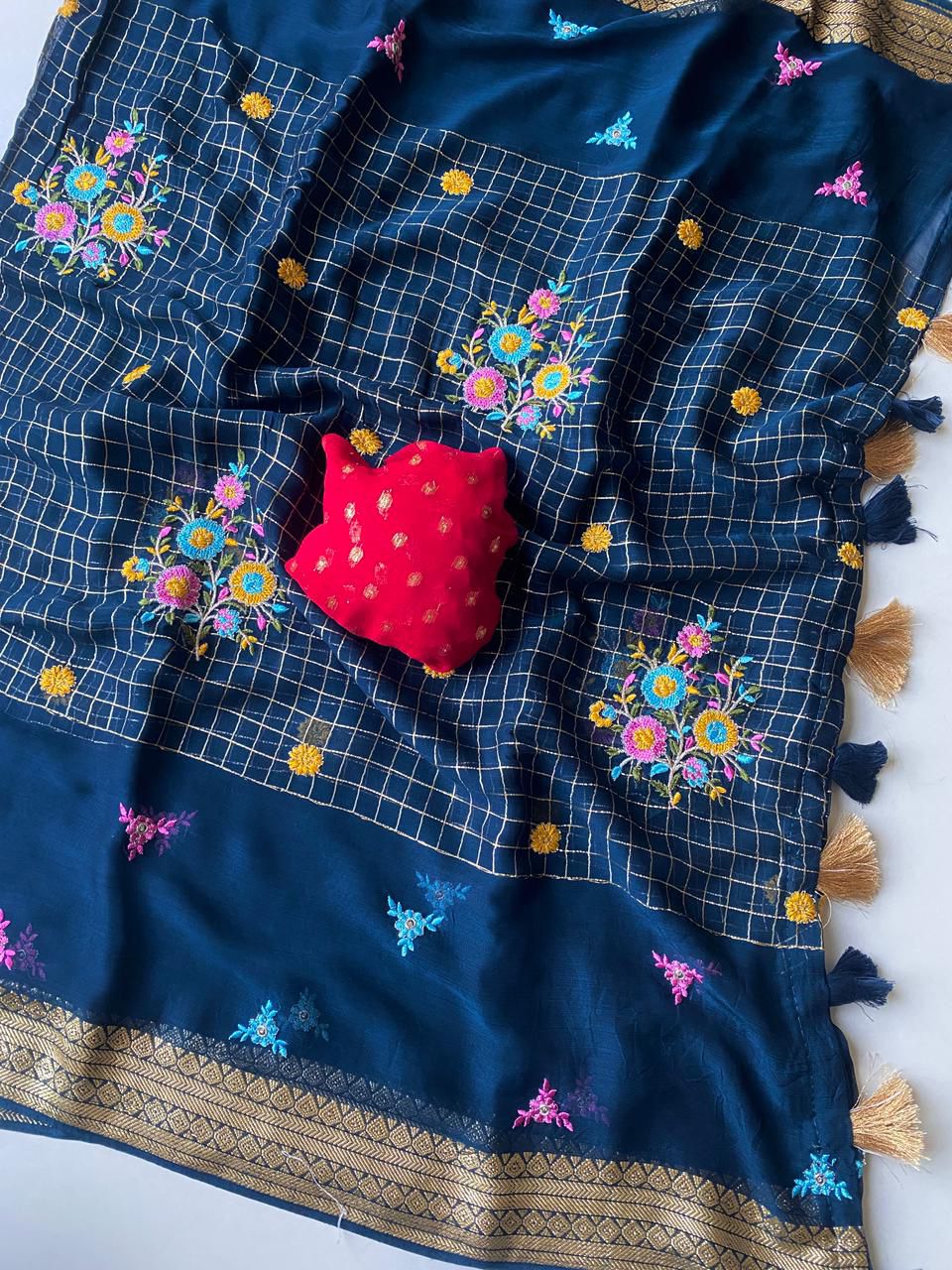 Pure Georgette Sarees with Beautiful Gamthi Work