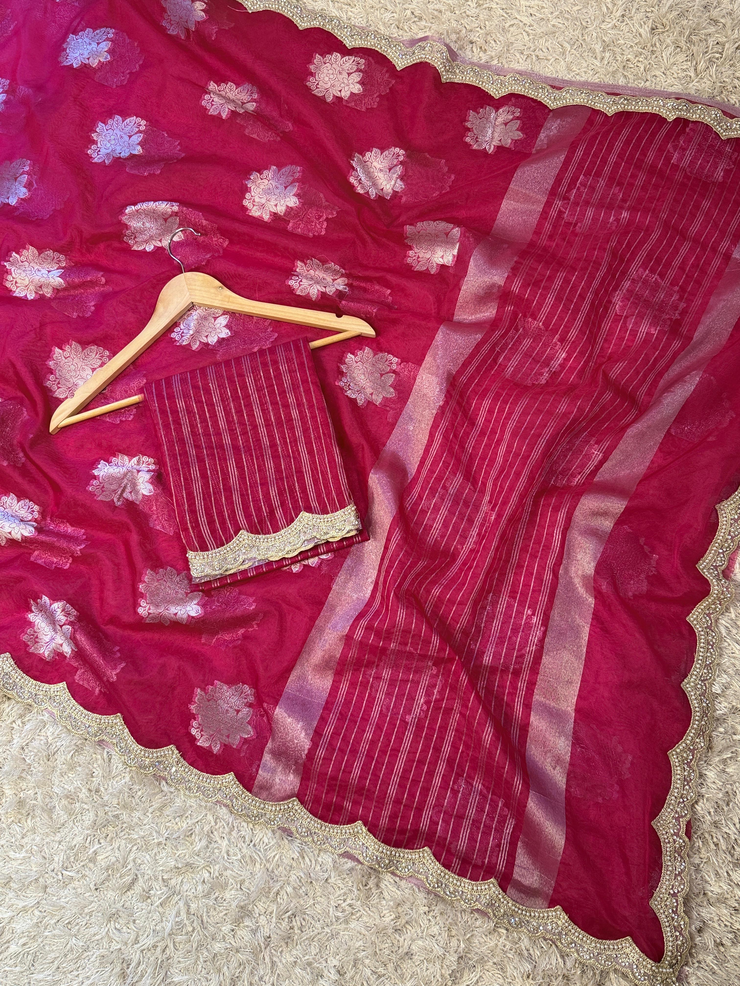 Banarasi Kora Organza with beautiful lace scalloped border