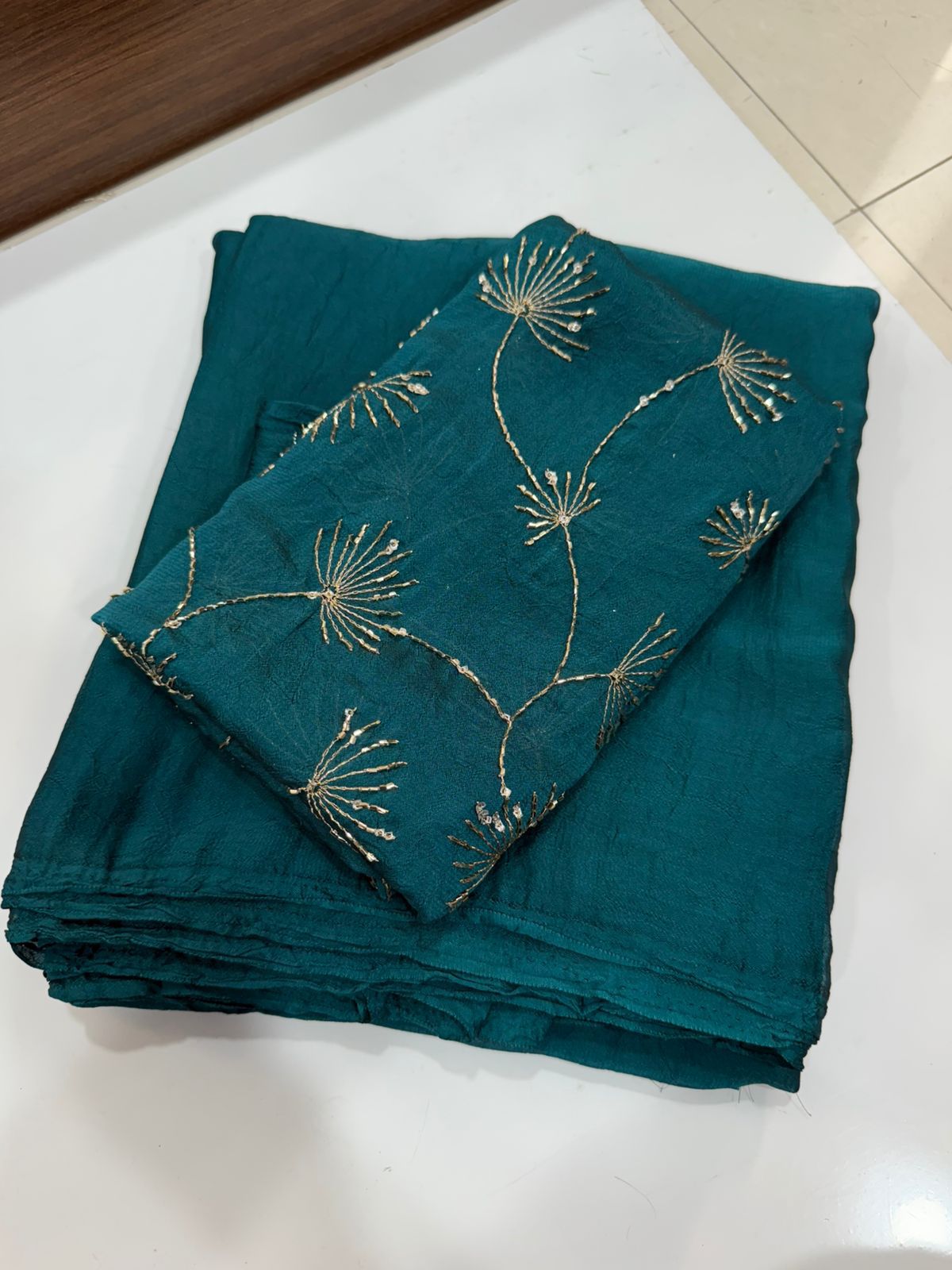 Rangoli Crush Saree with Designer Blouse