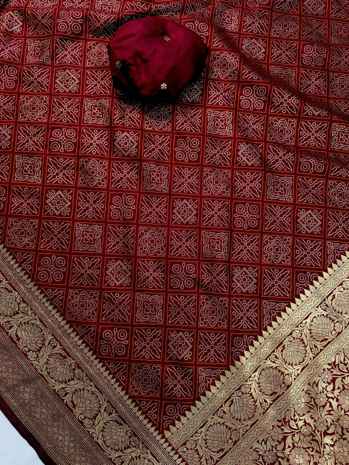 Banarasi Weaved Bandini Saree