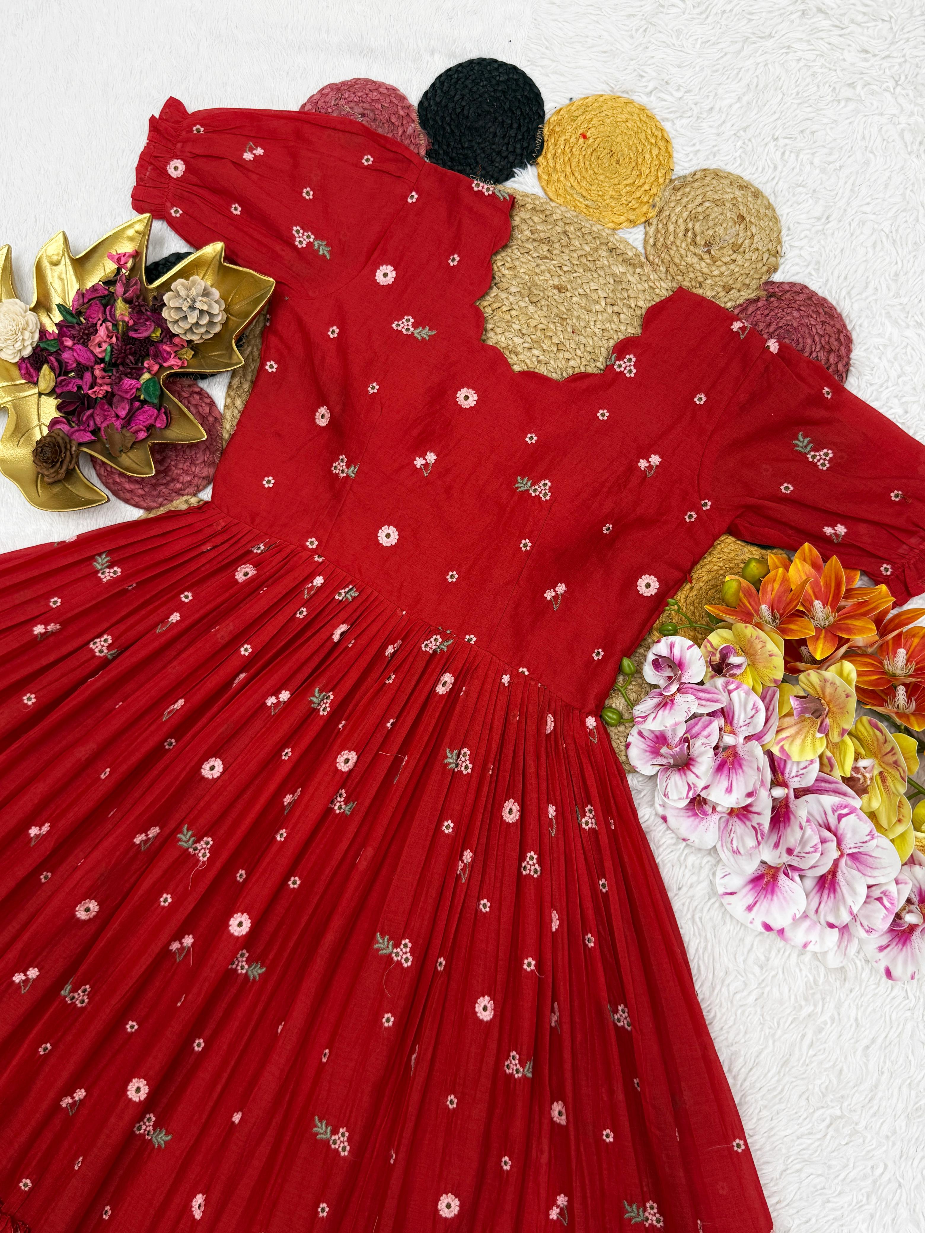 Special Mull Chanderi Gown With Floral Thread Weave