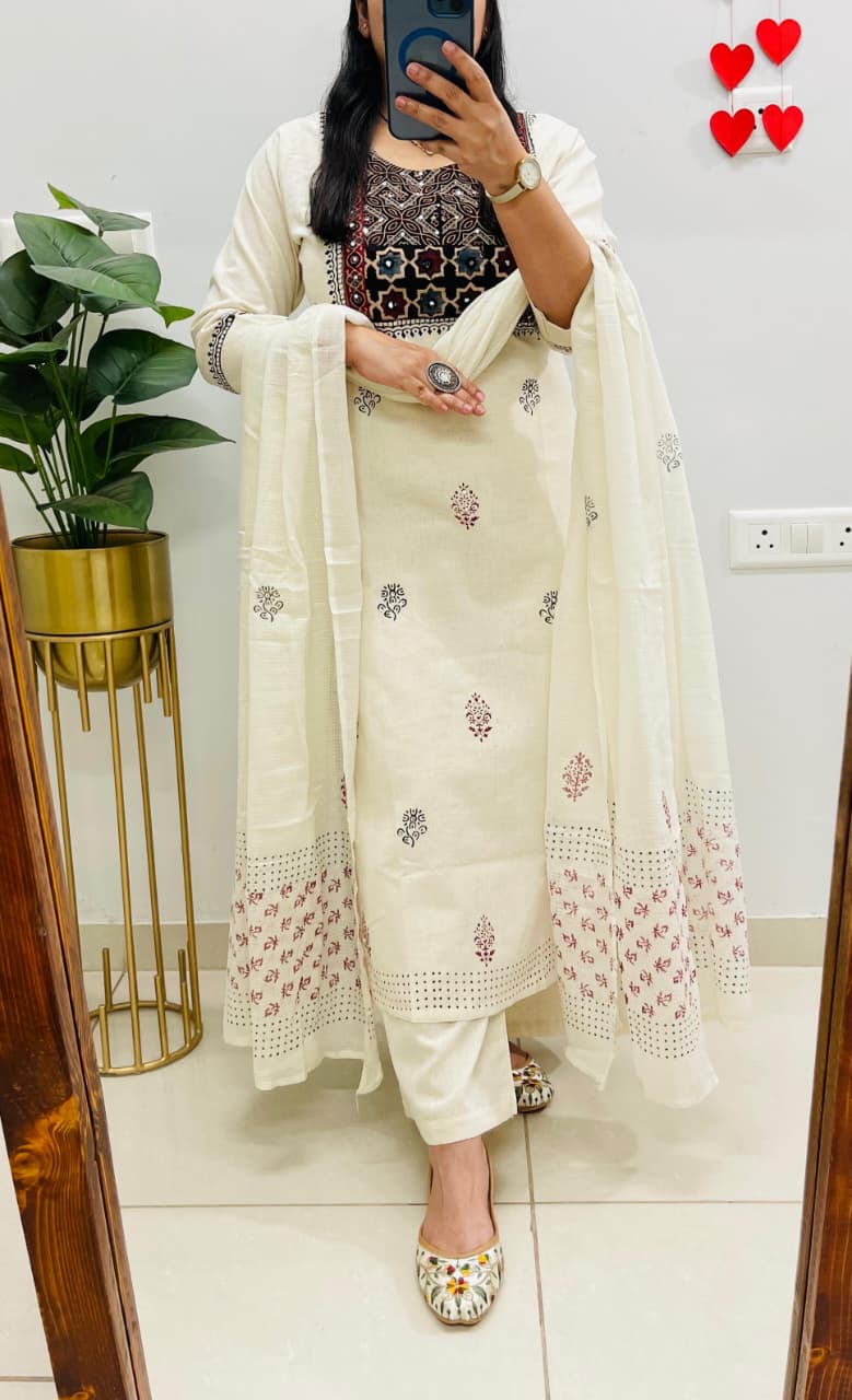 Designer Applique Working kurti Set