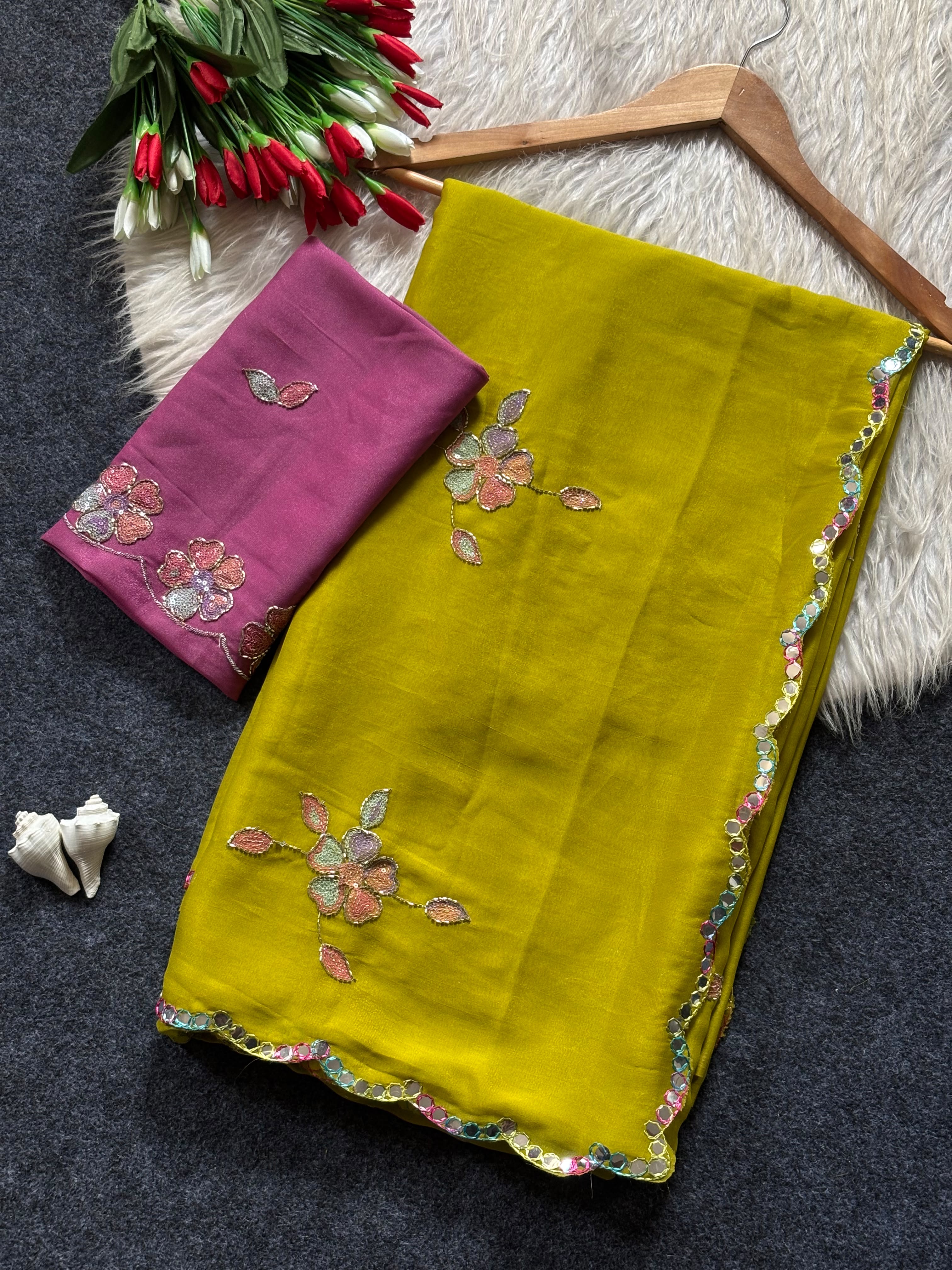 TRENDING EMBROIDERY STAR GEORGETTE WORK SAREE