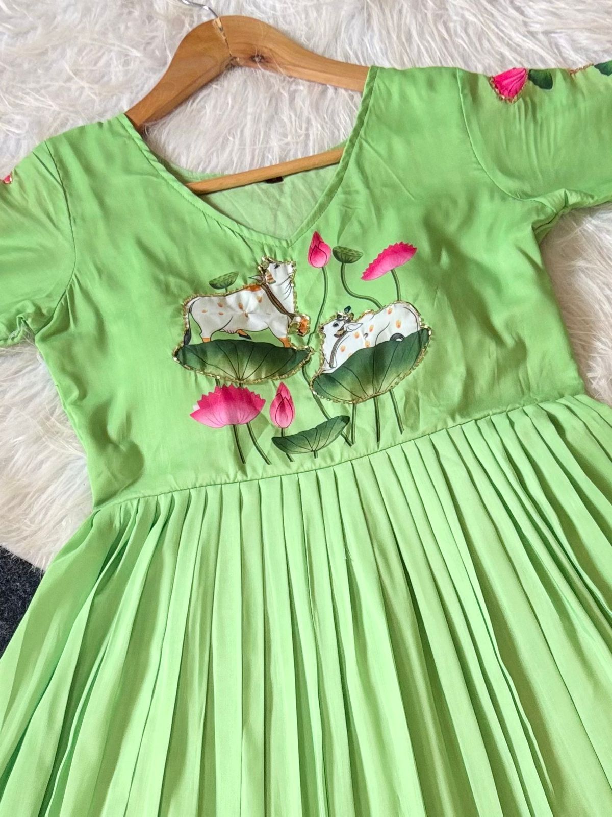 Exclusive Soft Maslin Gowns