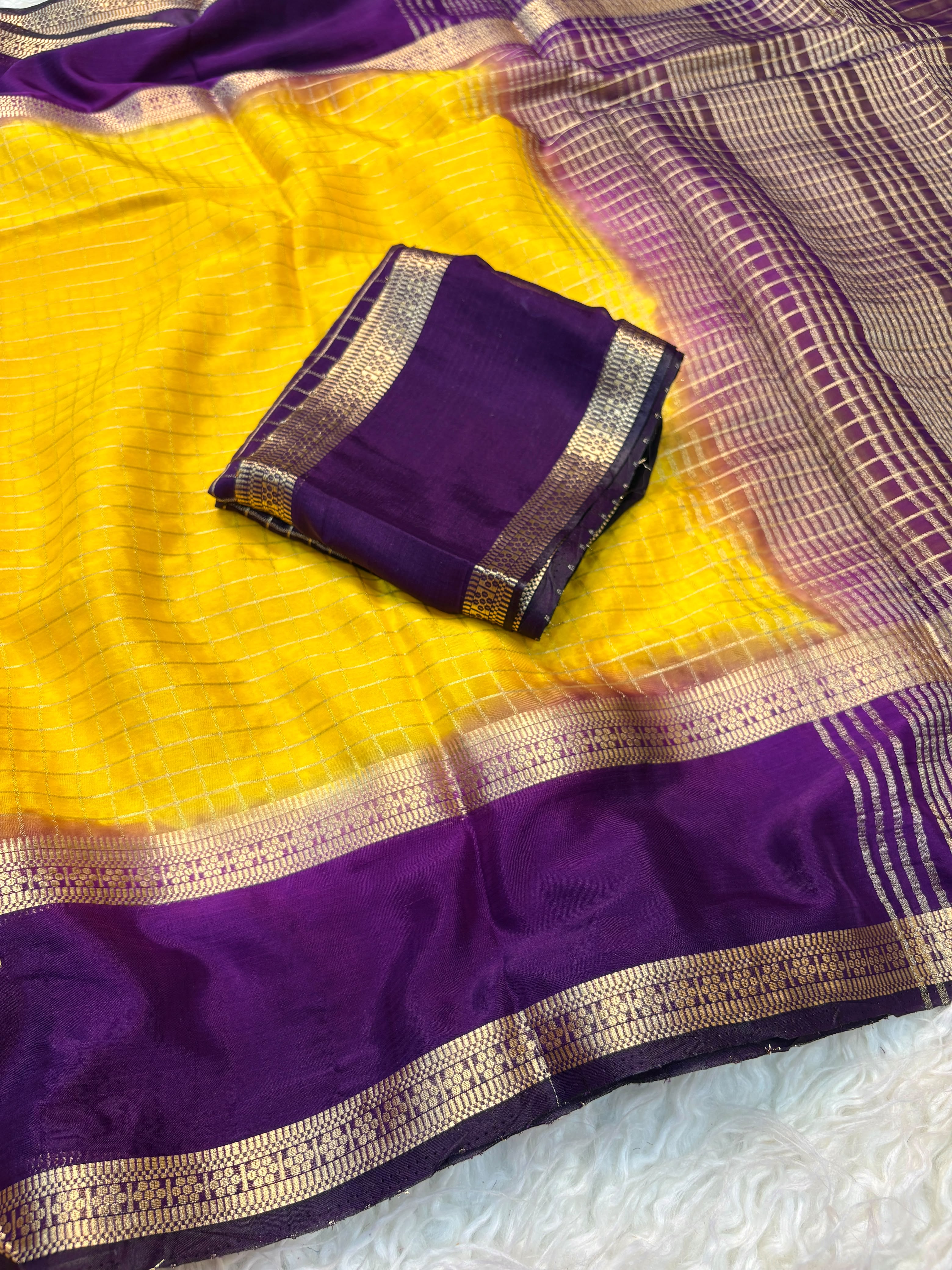 Chinnon Saree with Weaving Chex