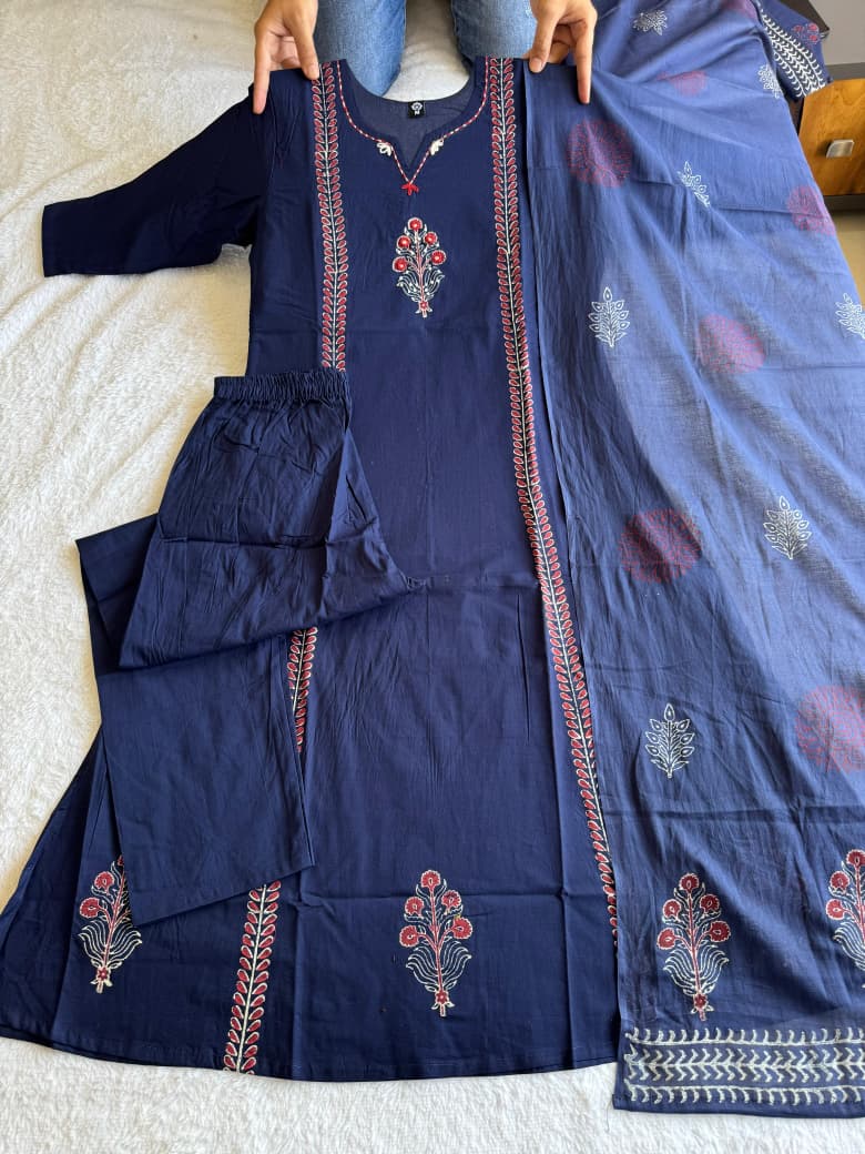 Pure Mul Cotton Kurta with Hand Block Print & Real Mirror Work