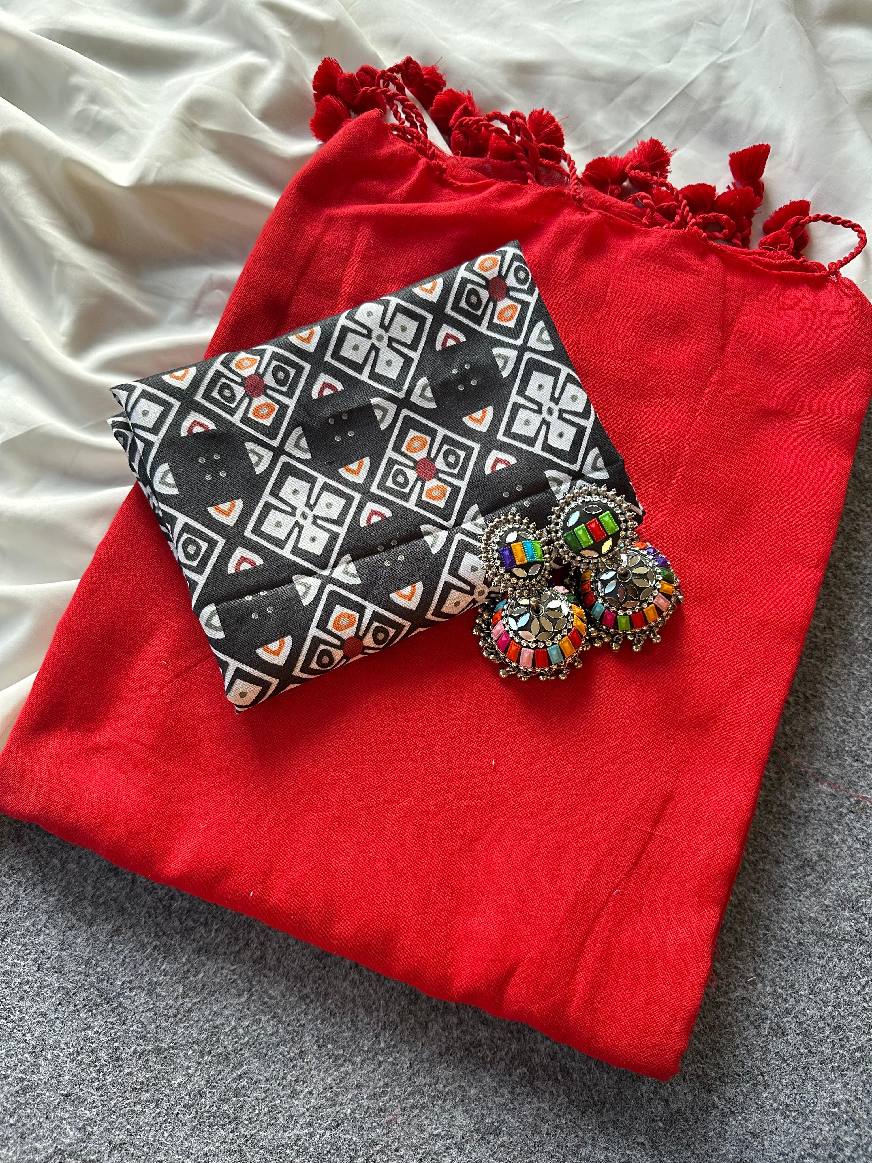 Soft Khadi Cotton Sarees with Print Blouse