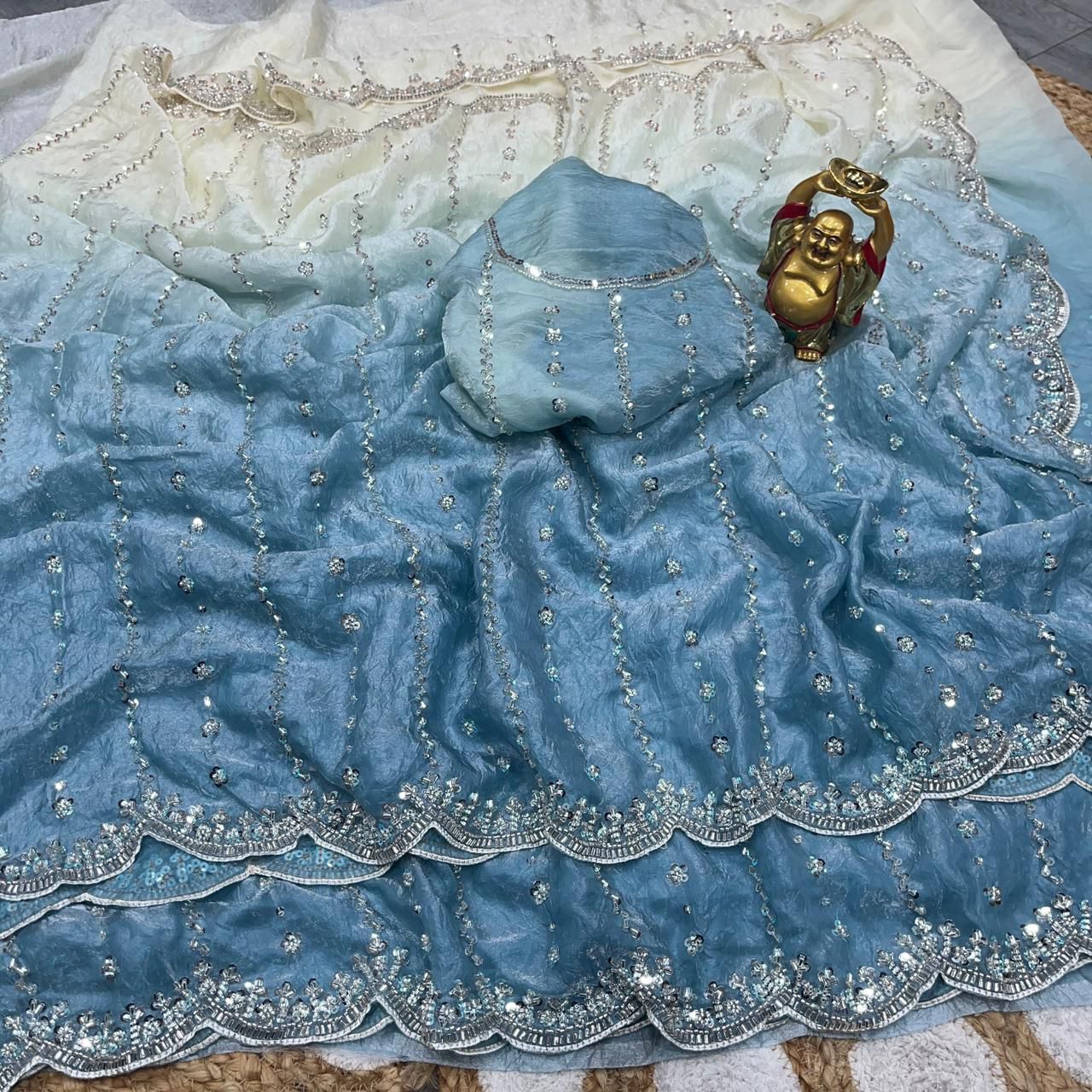 Luxurious Space Silk Sarees