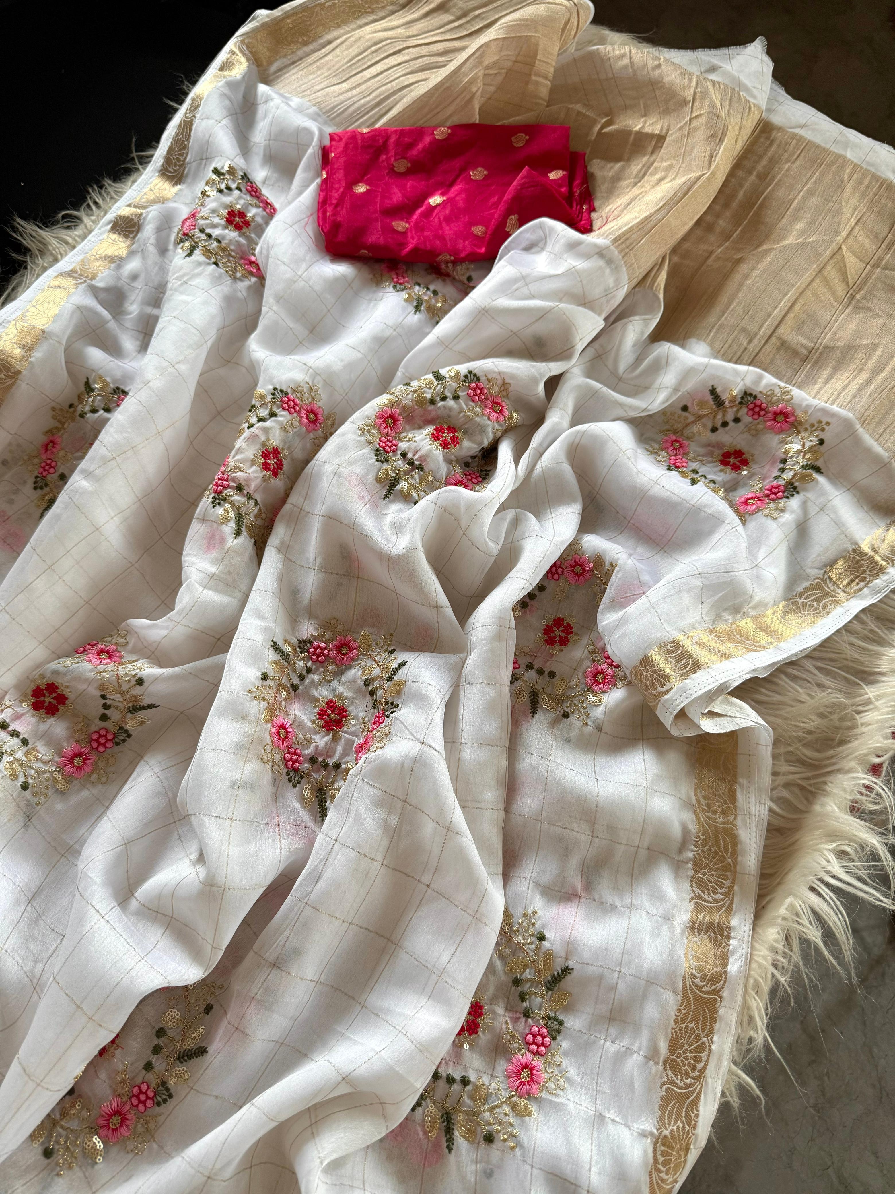 Pure Chinnon Viscose Saree