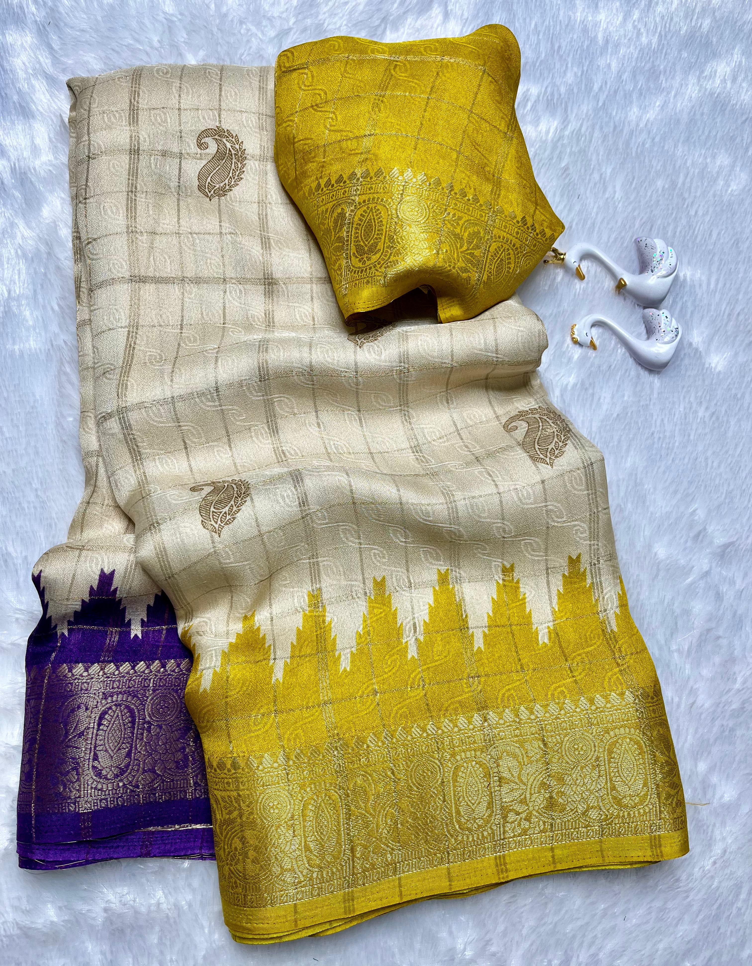 MASSMELLO WEAVING JARI CHEX SAREES