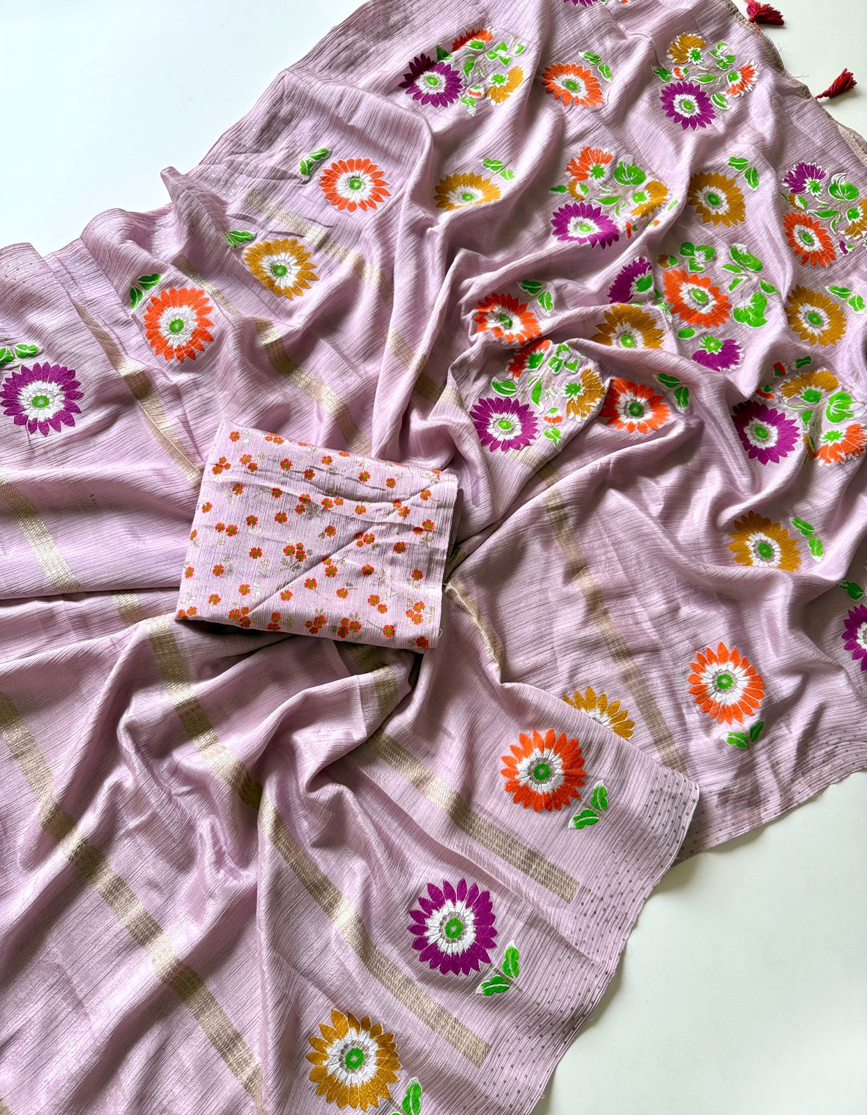 Soft Chinnon with floral Print