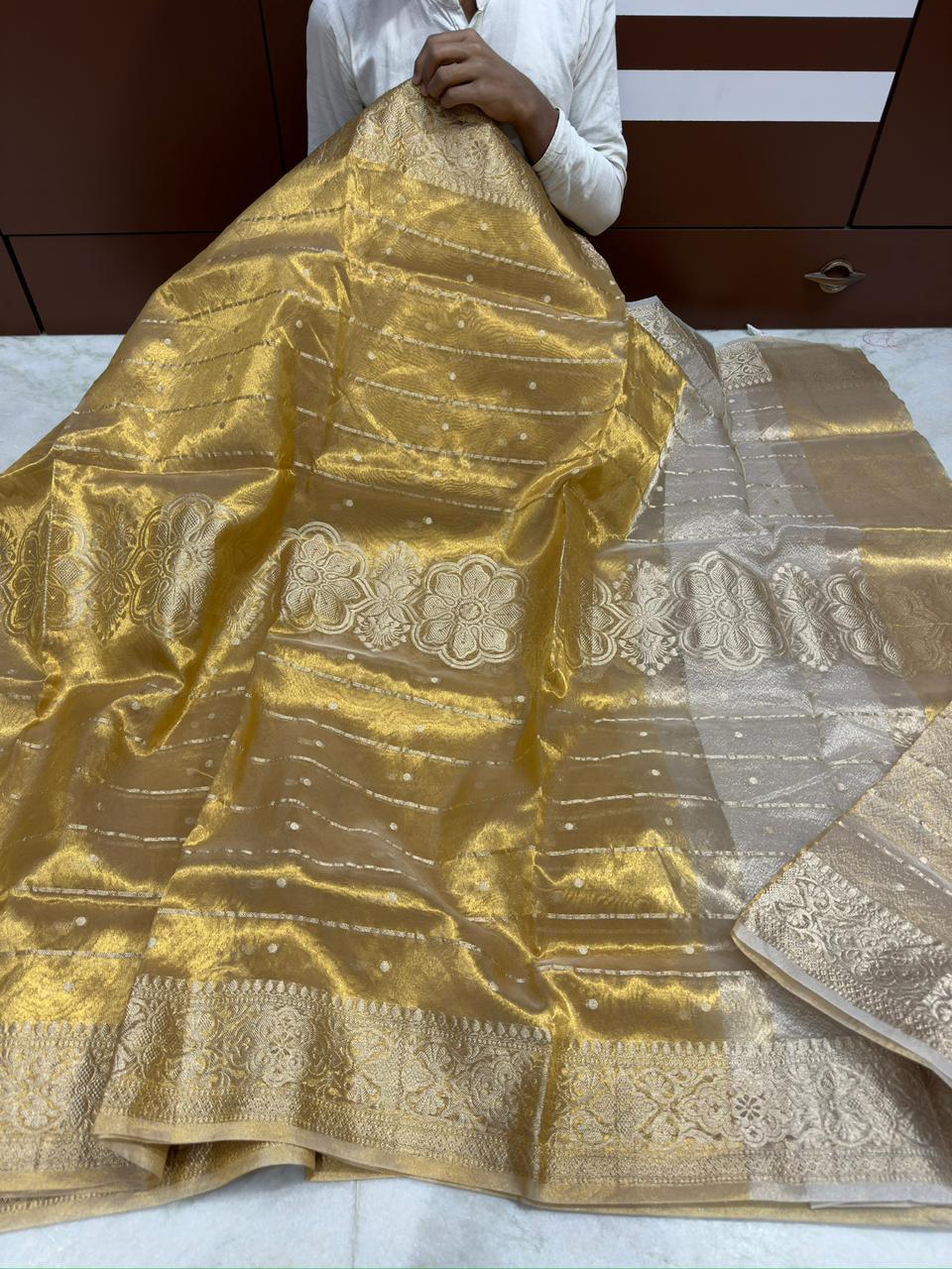 Copper Tissue Saree with Kanchi Border