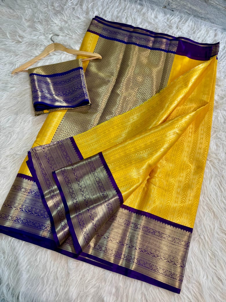 Banarasi Handloom saree with Kanchi border