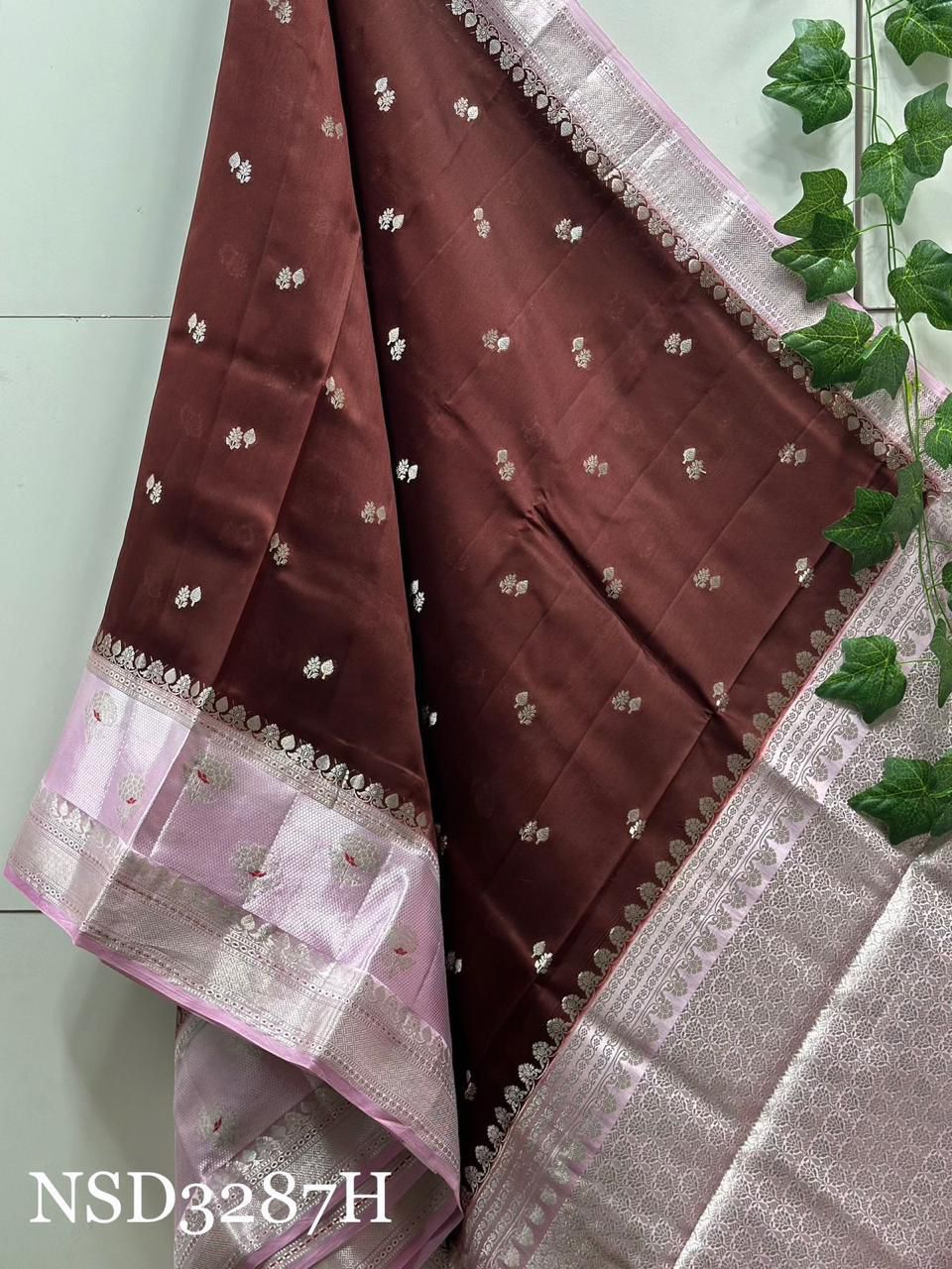 Banarasi Handloom Raw mango Silk