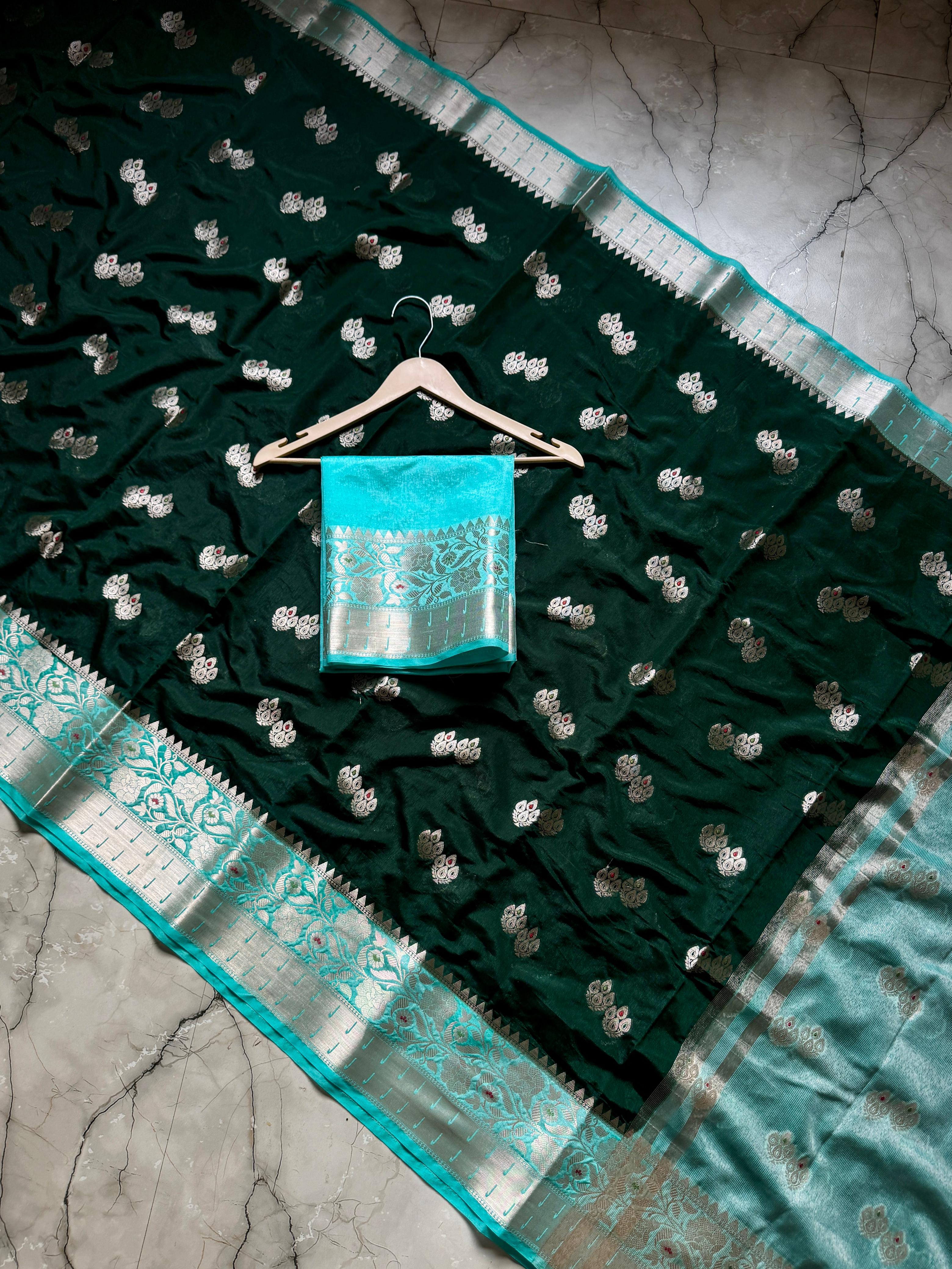 Soft Banarasi Raw Mango Silk Sareea