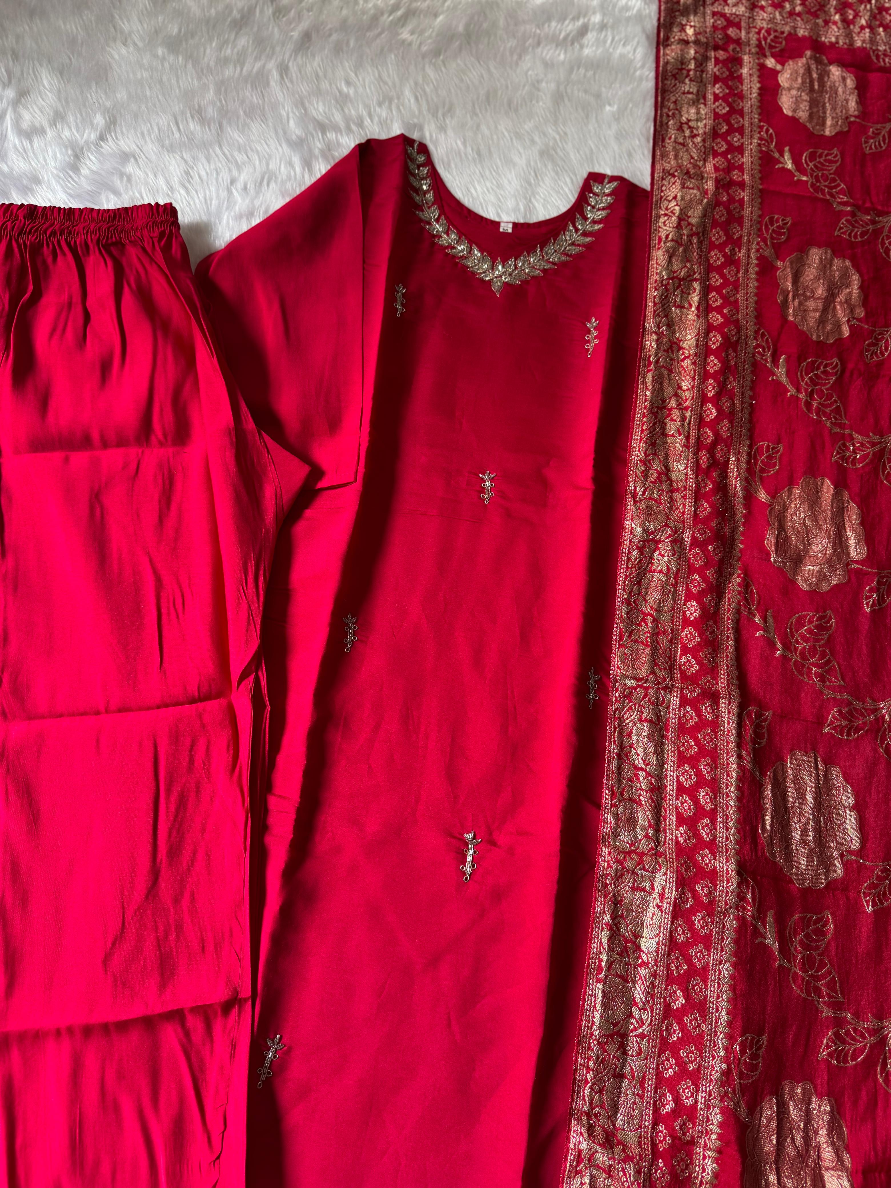 Beautiful Pink Premium Designer Kurti Set