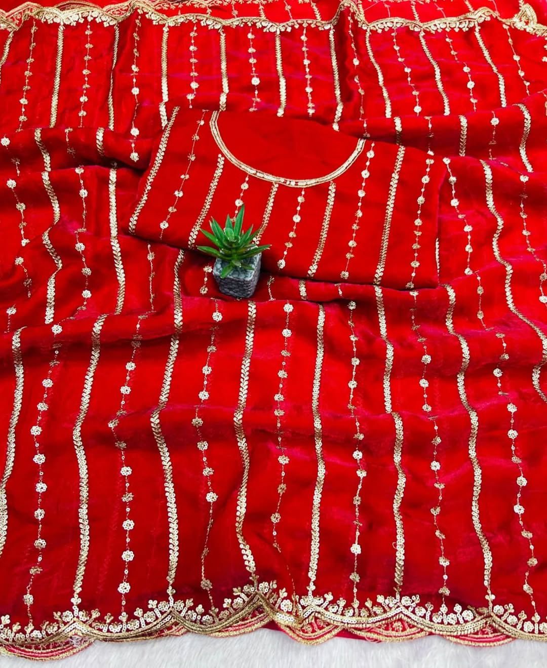 Trendy Soft Crush Satin Space Silk Sarees