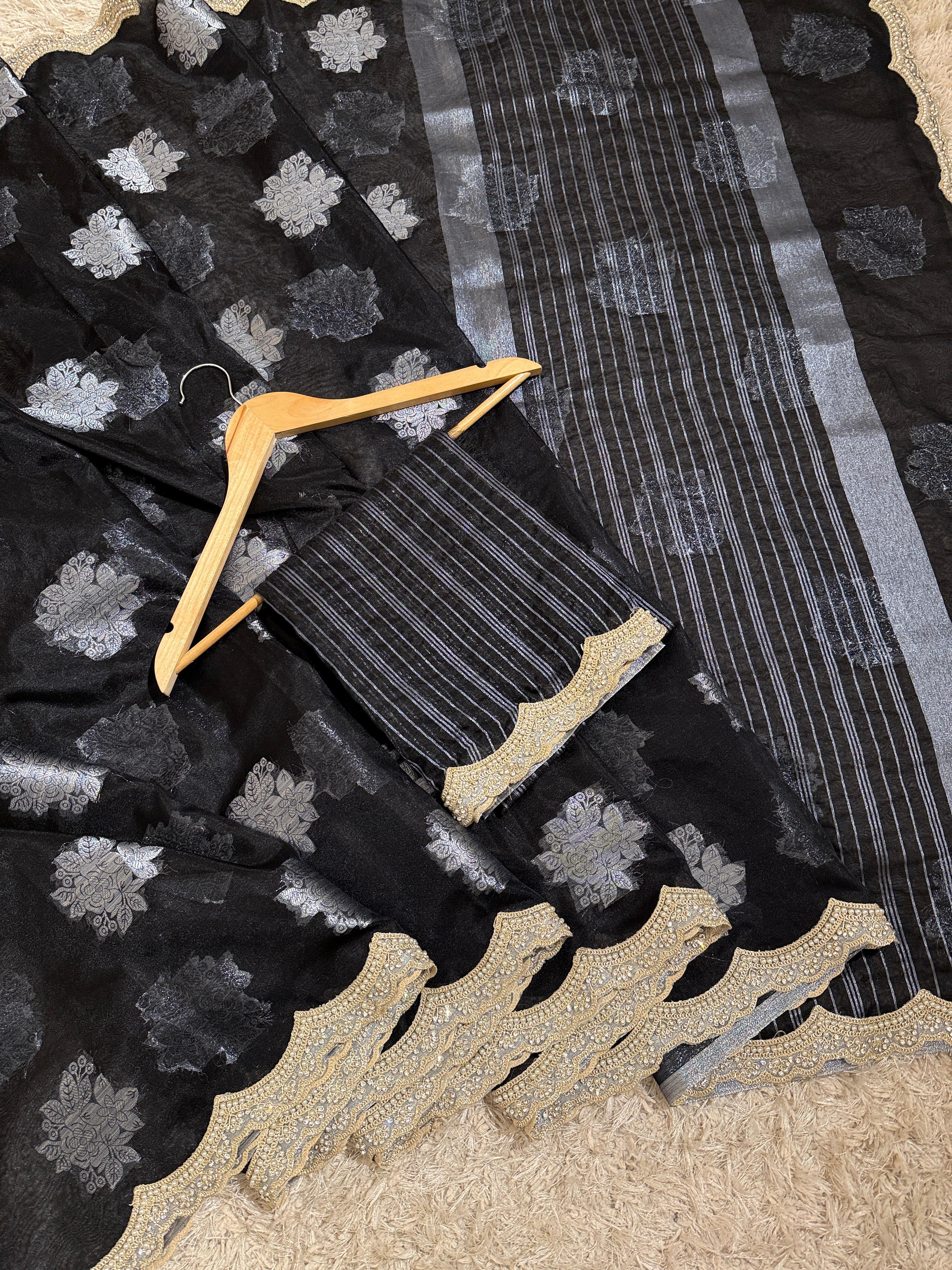 Banarasi Kora Organza with beautiful lace scalloped border