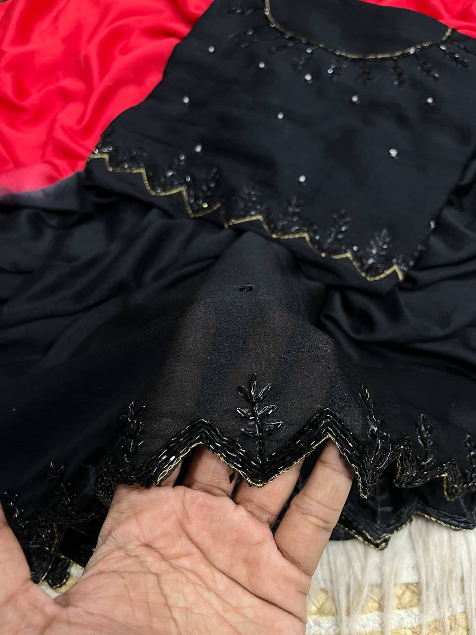 Viscose Chinnon Sarees in dual shade