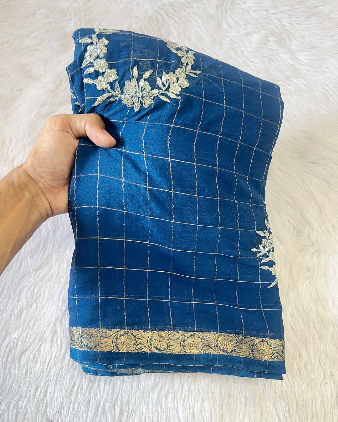 Chinnon viscose chex with jewel work