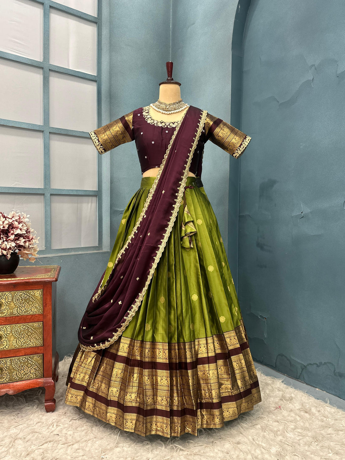 Full stiched Kanjivaram silk with big jaquerd Border