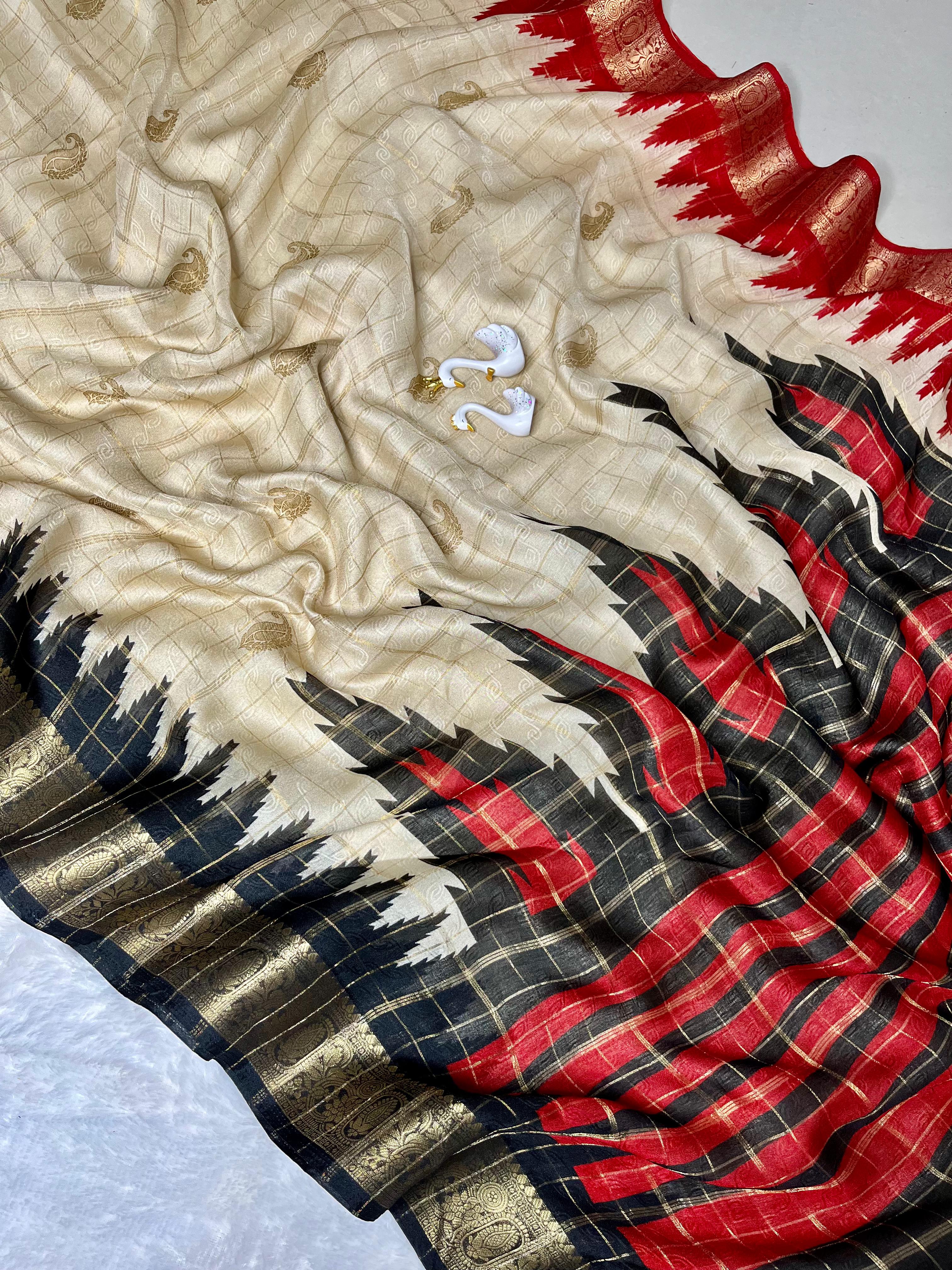 MASSMELLO WEAVING JARI CHEX SAREES